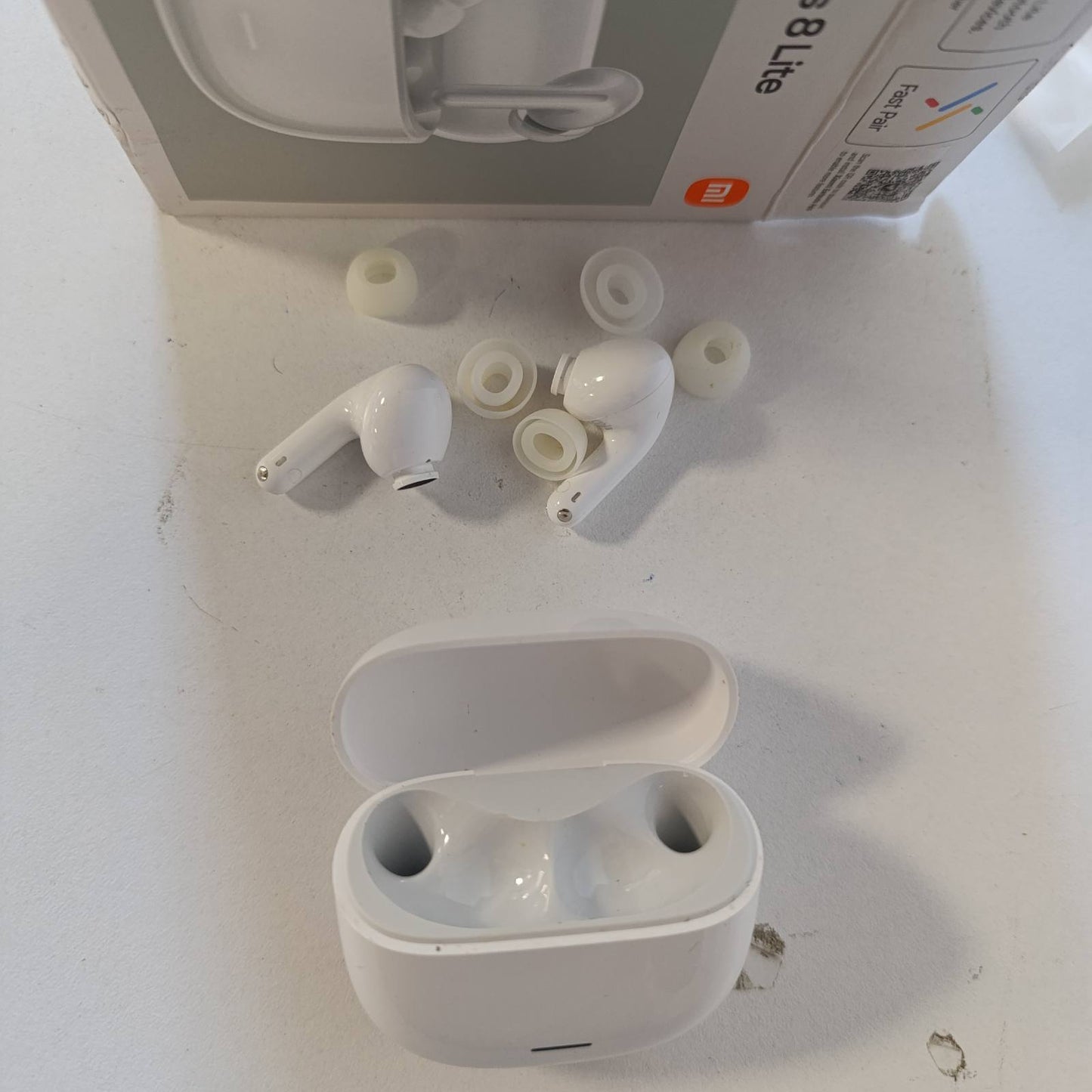 273595 - XIAOMI REDMI Buds 8 Lite: Kufje të vërteta pa tel në vesh, 42dB ANC, altoparlantë 12.4 mm, deri në 36 orë jetëgjatësi baterie, Bluetooth 5.4, të bardha