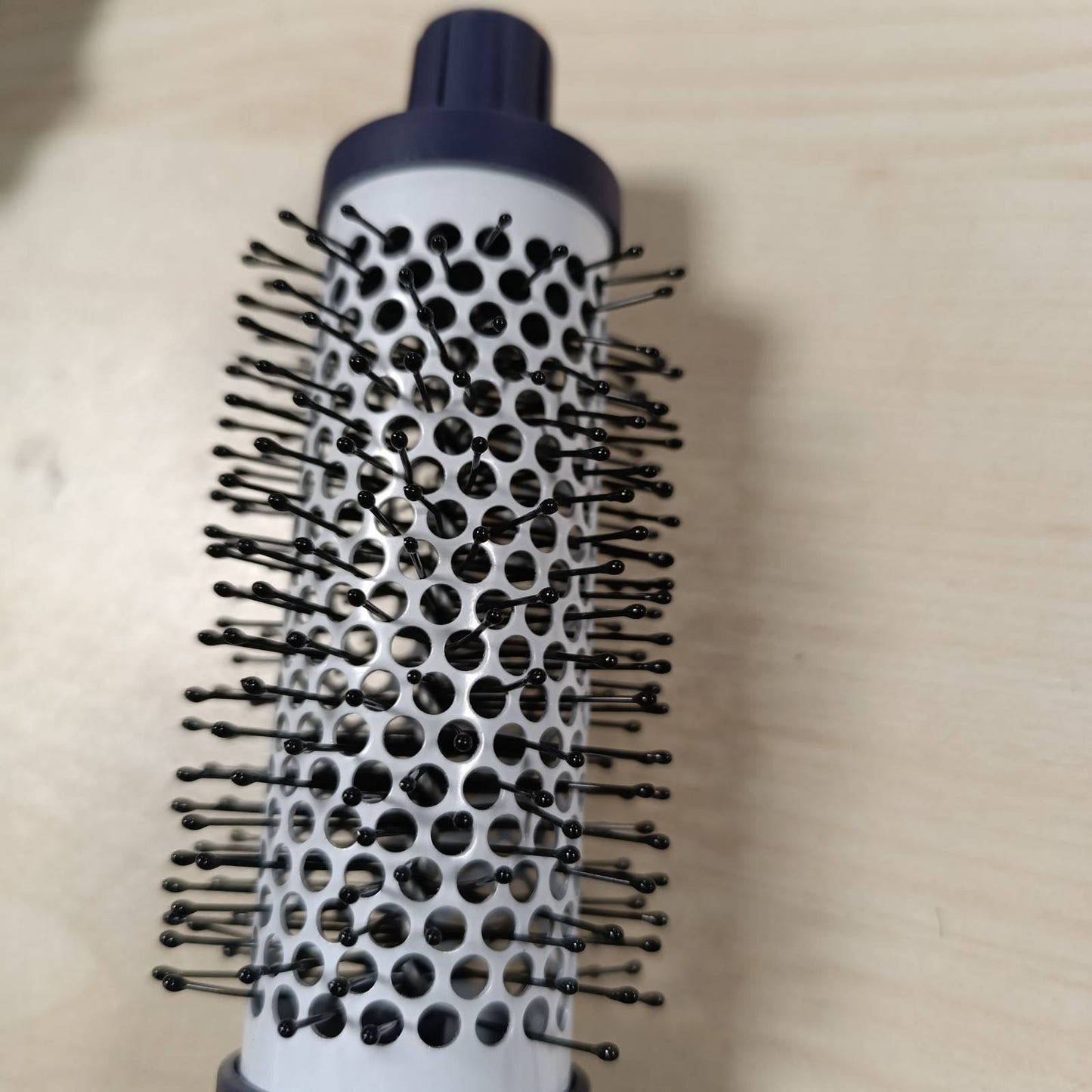 275145 - BABYLISS Furçë me ajër të nxehtë 1200 AS121E, 4 në 1, Teknologji Jonike dhe Qeramike, 1200W, e zezë, 4 aksesorë