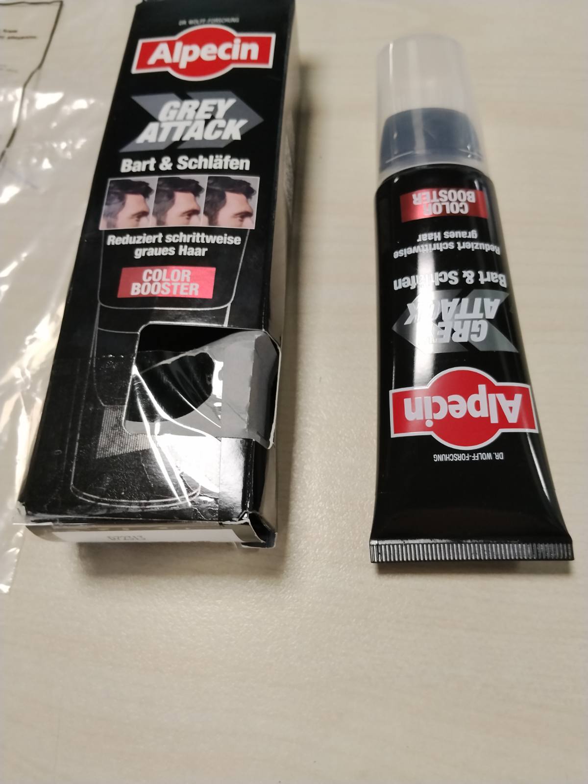303461 - ALPECIN Grey Attack Beard & Tempuj Ngjyrues - 50 ml - Mbulon qimet gri në mjekër dhe tempuj - Ripigmentim gradual me teknologjinë 5,6-DHI