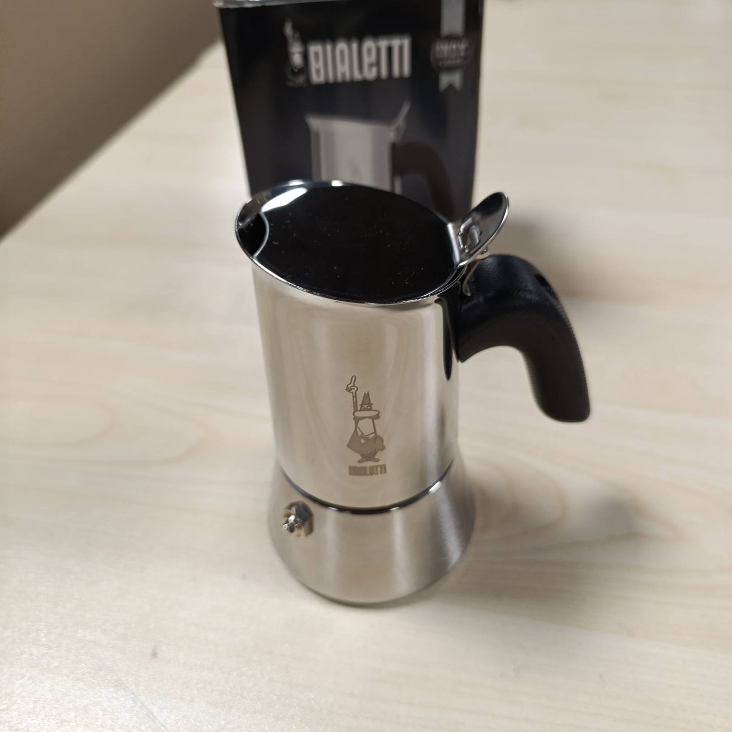 184305 - BIALETTI Makinë Kafeje Espresso 'Nuova Venus', Materiali Çelik Inox, Kapaciteti 2 Gota (85ml), Jo e Përshtatshme për Induksion