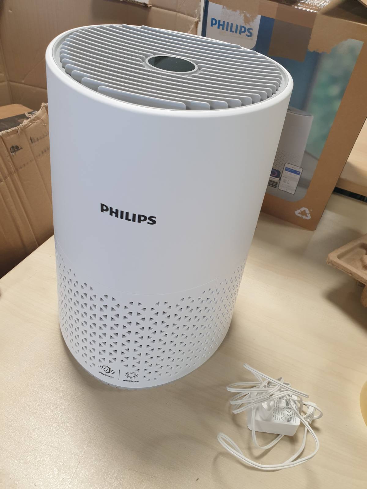 162074 - PHILIPS Pastrues Ajri Seria 600 me Sensor Inteligjent, Filtri HEPA (Largon 99.97% të Ndotësve) - Ideal për Alergji, Mbulon Sipërfaqen deri në 44m2, Kontrollues përmes Aplikacionit, Ngjyra e Bardhë (Modeli: AC0651/10)
