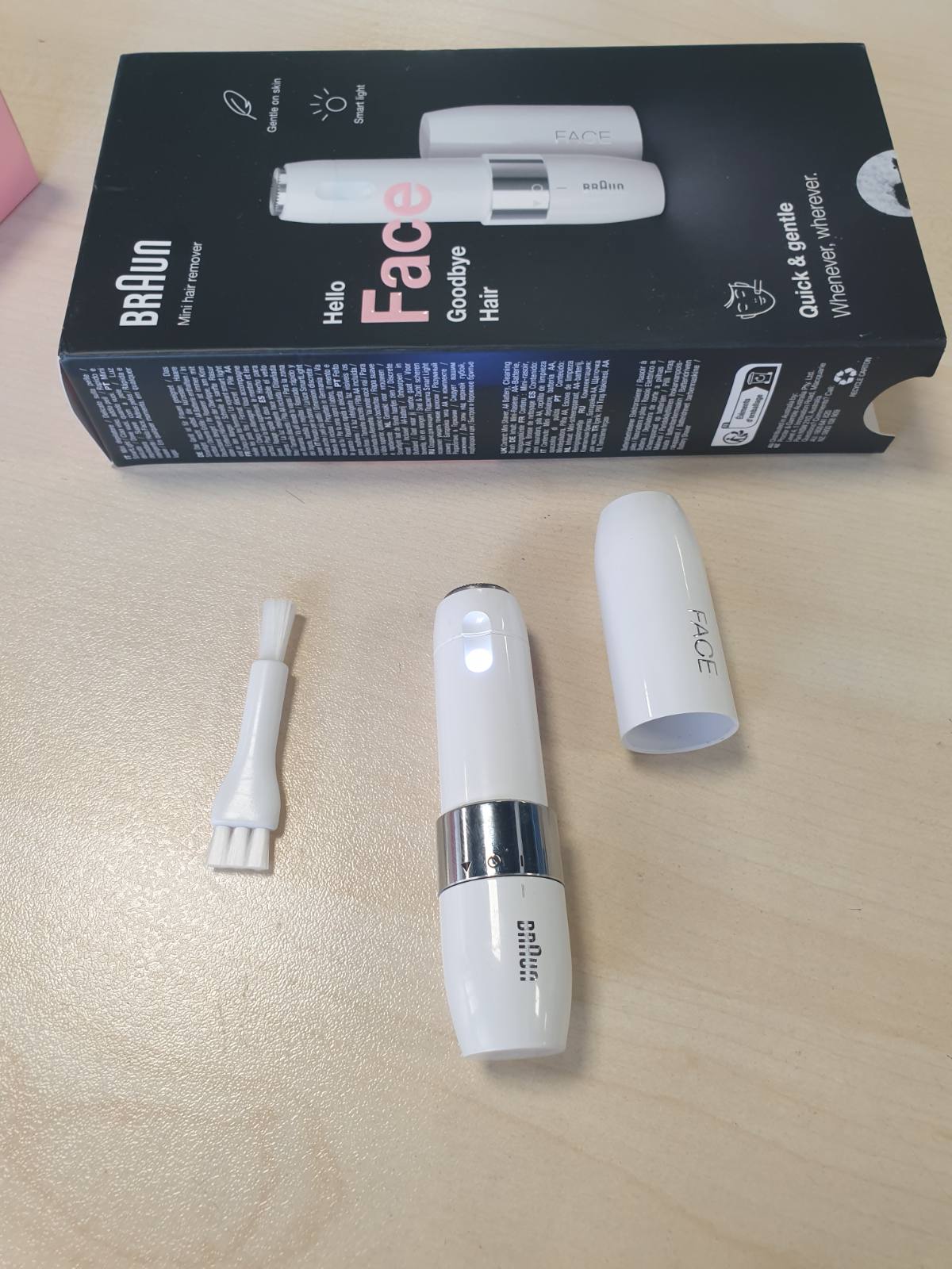 298247 - BRAUN Depilues Mini Face FS1000, Depilues Elektrik i Fytyrës për Gra, për Rruajtje të Shpejtë dhe të Butë, E Bardhë