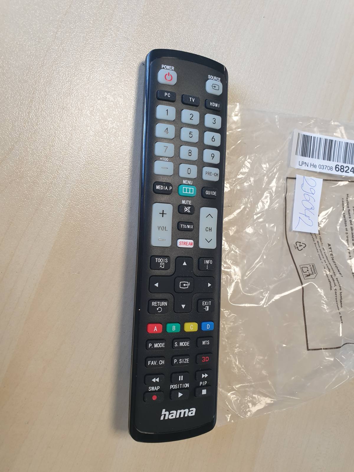 296042 - TELEKOMANDË UNIVERSALE HAMA PËR TELEVIZORË SAMSUNG (INFRA TË KUQE, MËSIM, BUTONA TË NDRICUAR, BUTON INTELIGJENT, FUNKSION I MODALITETIT TË LEHTË, BUTONA KRYSORË ERGONOMIKË, RREZE VEPRIMI 10 M) - E ZEZË