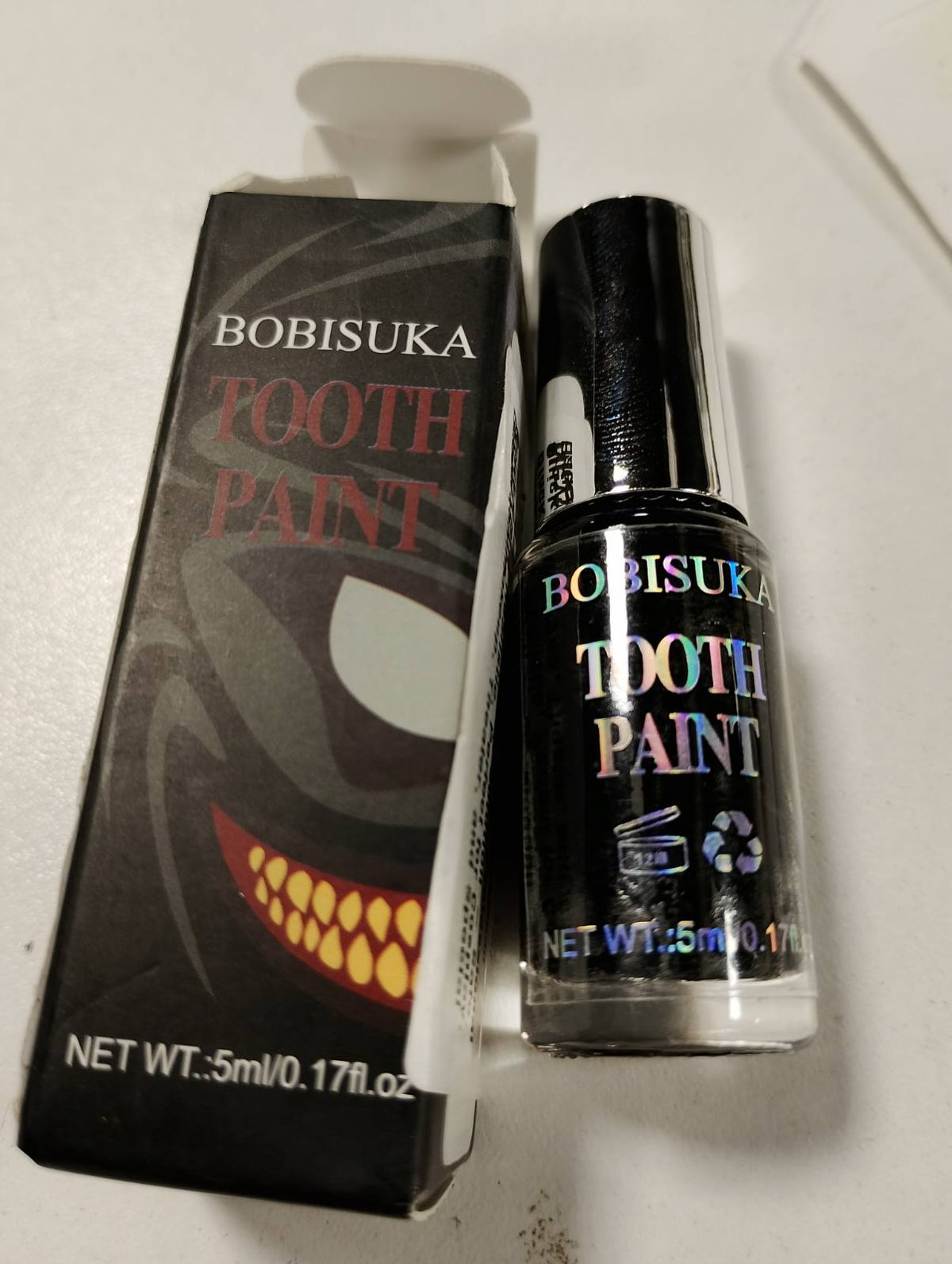 301349 - BOBISUKA - BOJË DHËMBËSH E ZEZË, GRIM PROFESIONAL I LËNGSHËM, IDEALE PËR COSPLAY DHE TEATËR
