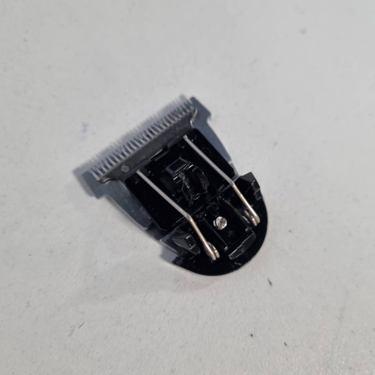298208 - WAHL Teh berete 0.4 mm, Grim preciz, Set prerjeje zëvendësuese i kromuar, i bashkangjitshëm