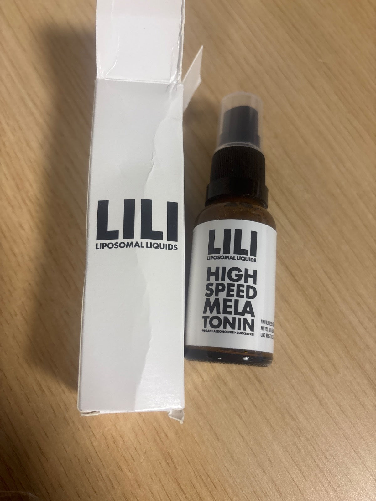 297331 - SPEJ MELATONINE Sprej me Shpejtësi të Lartë, 0.5 mg melatoninë për spërkatje, 160 spërkatje, vegan, pa alkool dhe pa sheqer