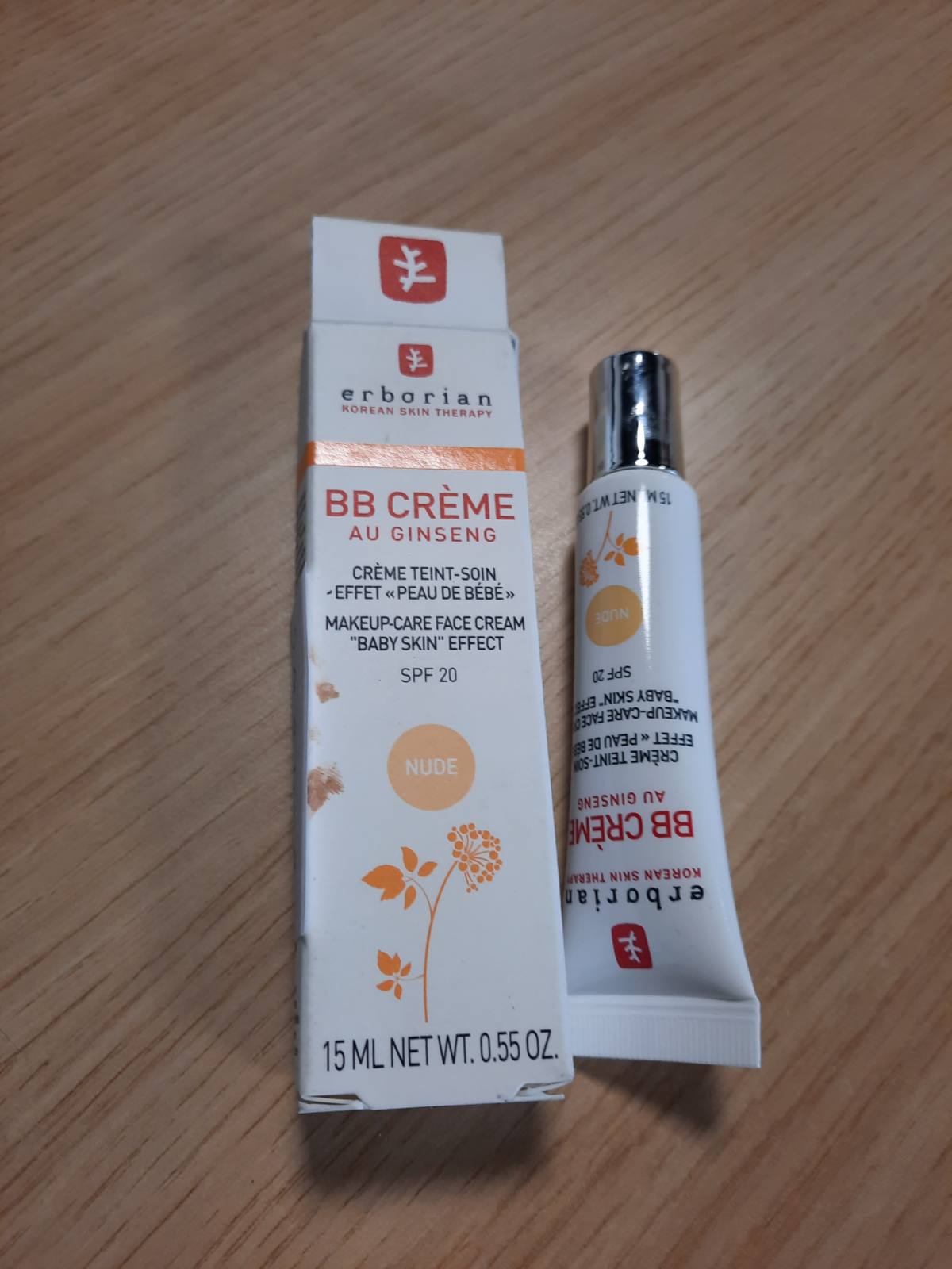 298409 - ERBORIAN Krem BB me Xhensen, 15 ml, me SPF 20, Ngjyrë Nude, Kujdes Korean për Fytyrën 5-në-1
