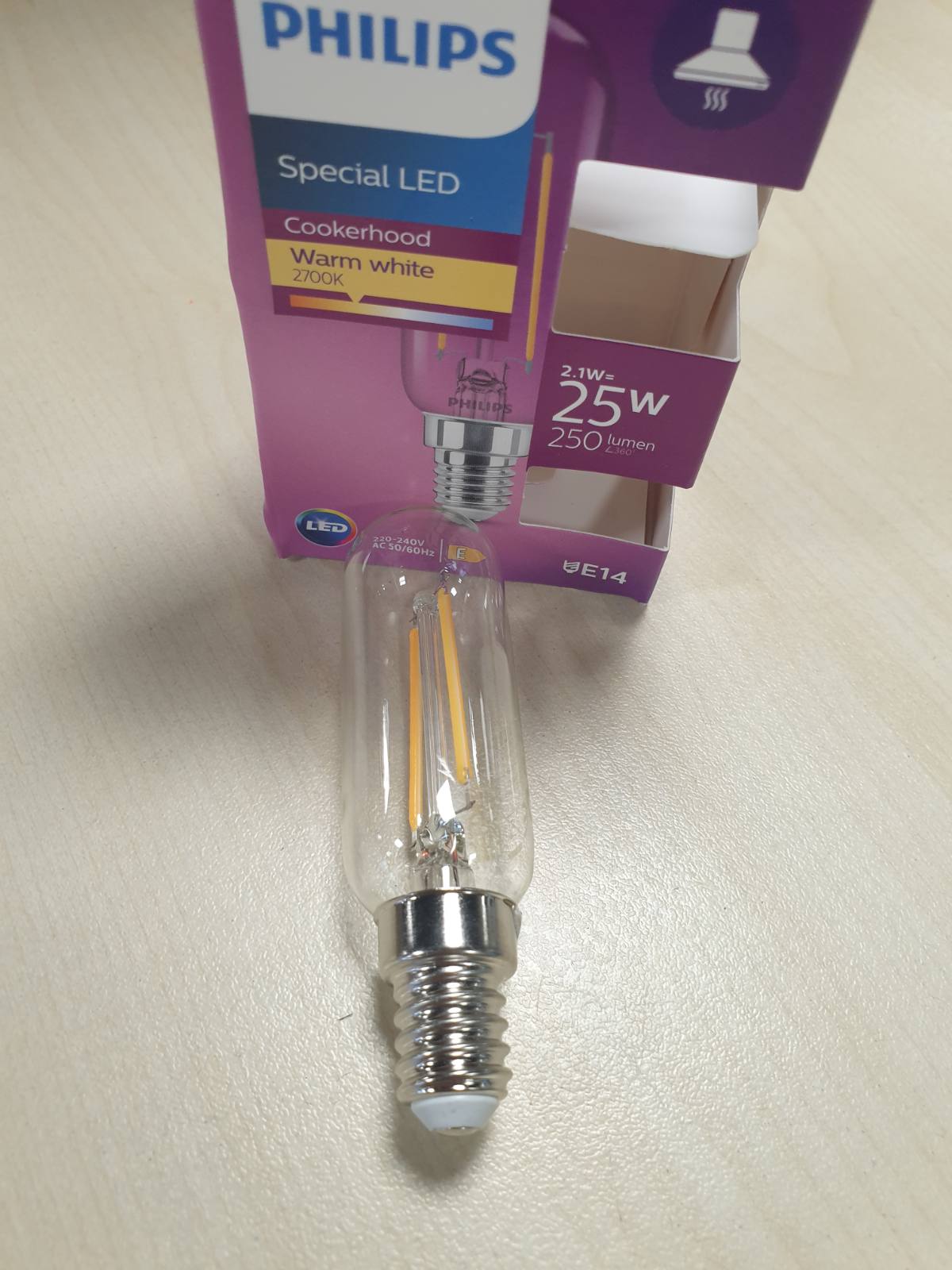 198933 - PHILIPS Llambë Frigoriferi LED Classic, E14, T25L, 25W, Formë Llambë, Transparente, E Bardhë e Ngrohtë