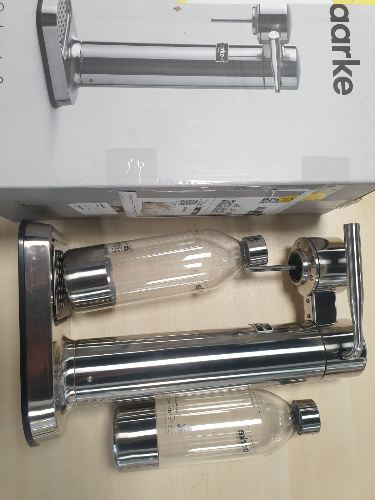 221031 - AARKE Carbonator 3, karbonator uji prej çeliku inox, përfundim modern, dy shishe PET 1L pa BPA, krijues uji të gazuar, i pajtueshëm me cilindra CO2 60L