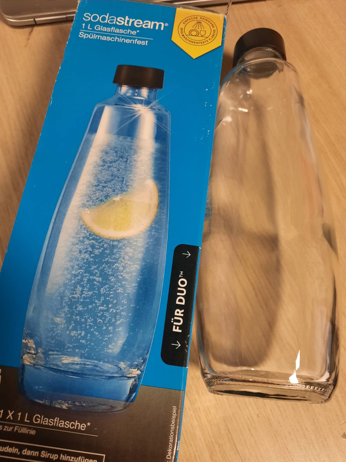 185540 - SODASTREAM Shishe Qelqi 1L, e Pajtueshme me Modelet DUO dhe E-DUO, 1 Pako
