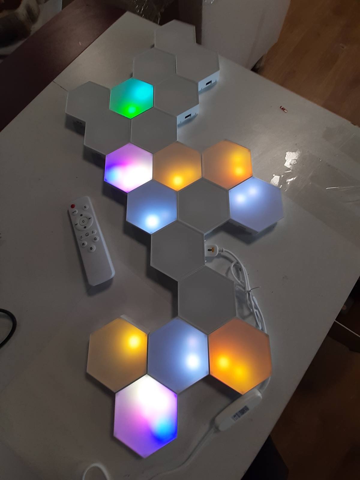 183145 - KANGTAIXIN Llambë LED Panel Gjashtëkëndor për Lojëra, 20 Copë, Ndriçim Muri Inteligjent, Dekor Sinkronizim Muzikor, Modulare për Dhomë Lojërash