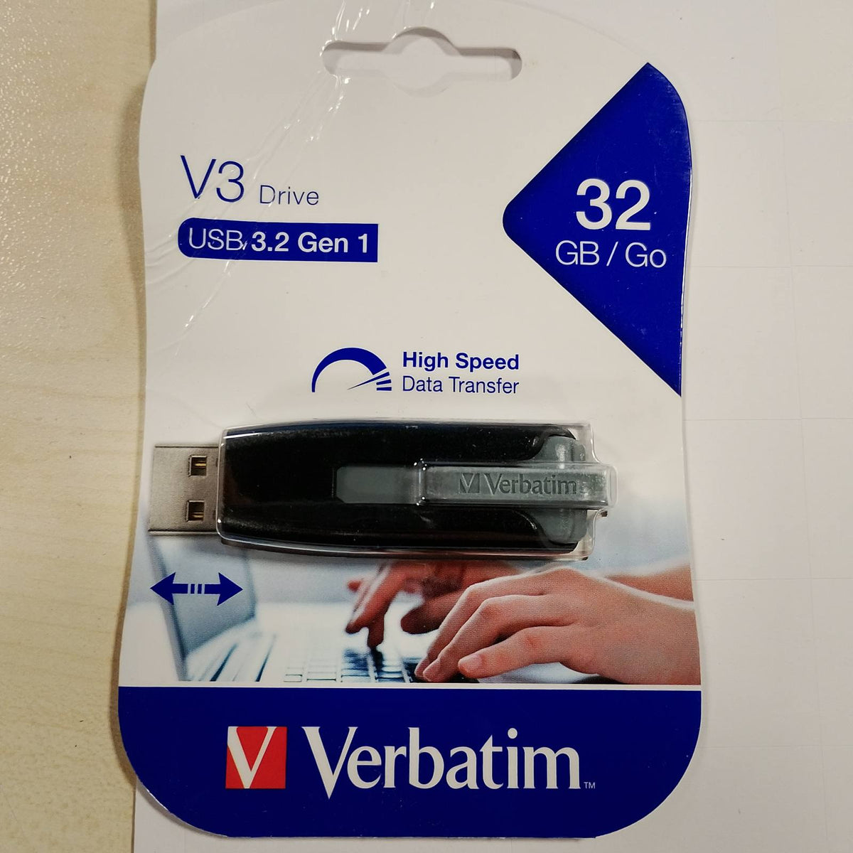 300074 - VERBATIM STORE 'N' GO V3 – Njësi flash USB 3.2 Gen1, 32 GB, me rrëshqitje, USB 3 SuperSpeed, memorie e jashtme për laptopë, notebook-e, e zezë