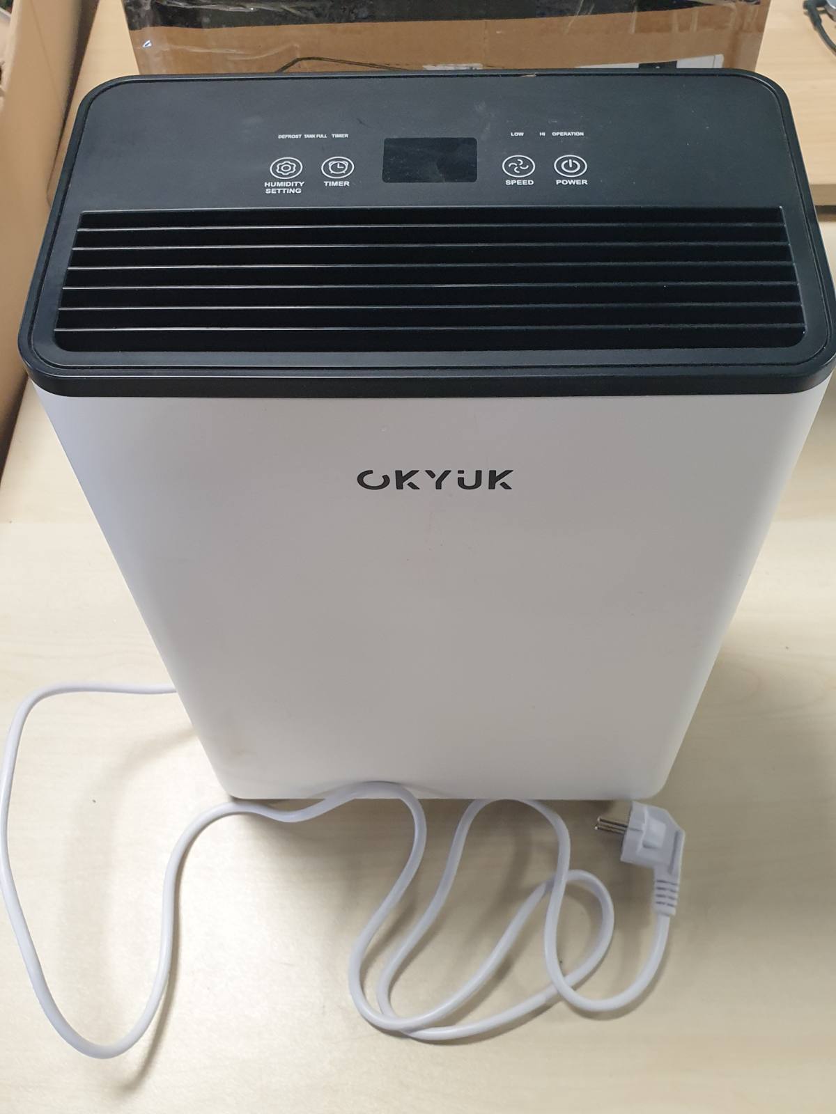 162088 - OKYUK Tharëse Ajri për Shtëpi dhe Banjo, 12L, Pa Myk, Kapacitet 2.5L, Zonë Përdorimi 35m², Fikje Automatike 24 Orë, e Bardhë