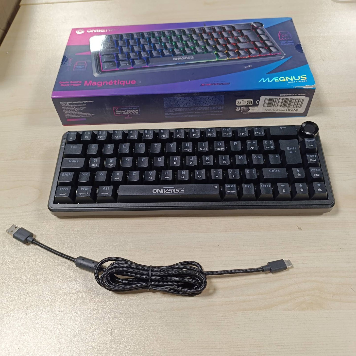 276314 - ONIVERSE Tastierë Magnetike për Lojëra me Tel, Shpejtësi Pulimi 8000 Hz, Kompakte 65% AZERTY, LED RGB, për PC/Mac/PS5 - Nocta e Zezë