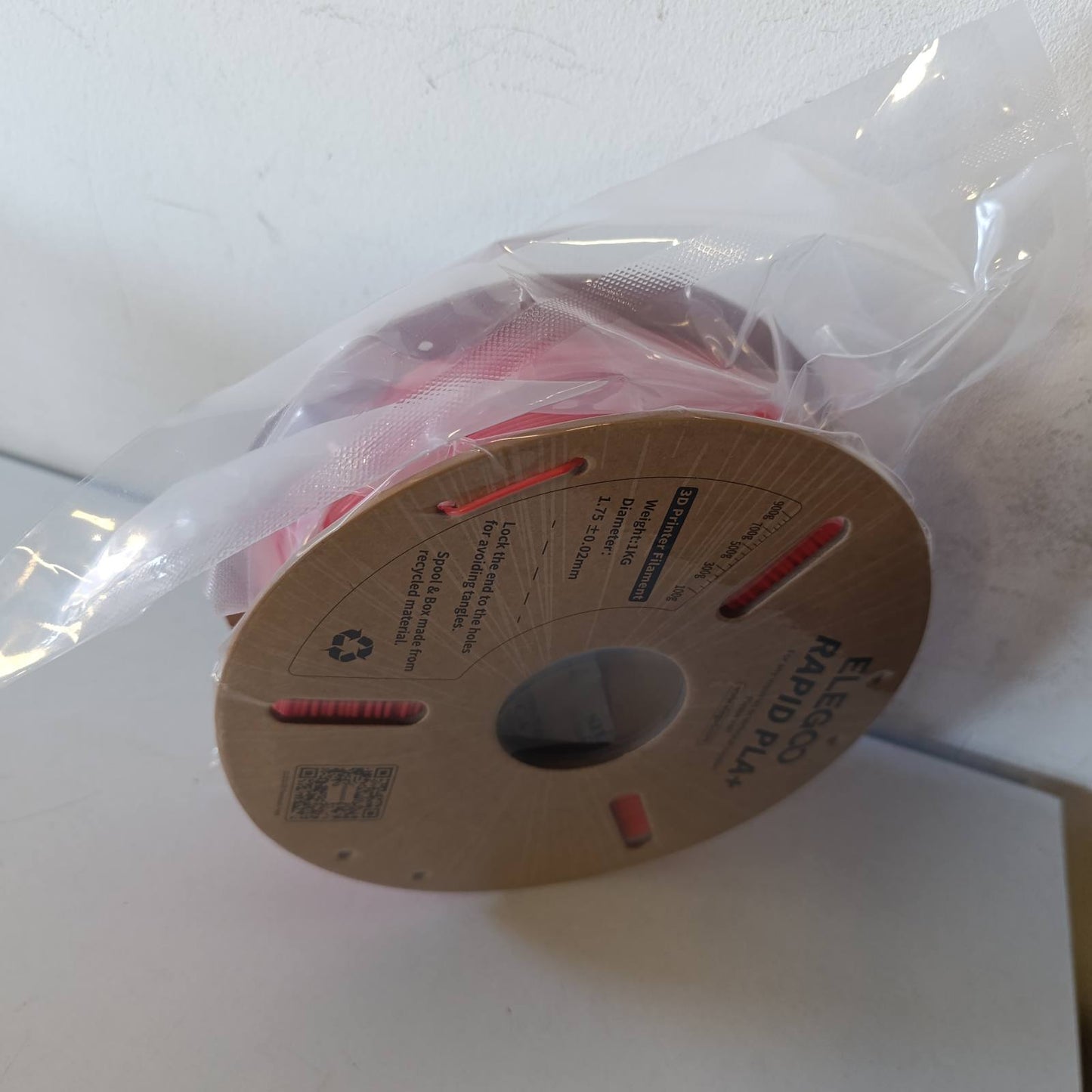 276976 - ELEGOO Filament PLA+ 1.75 mm i Kuq i Ndritshëm 1KG, me saktësi dimensionale ±0.02 mm, i pajtueshëm me printerët FDM