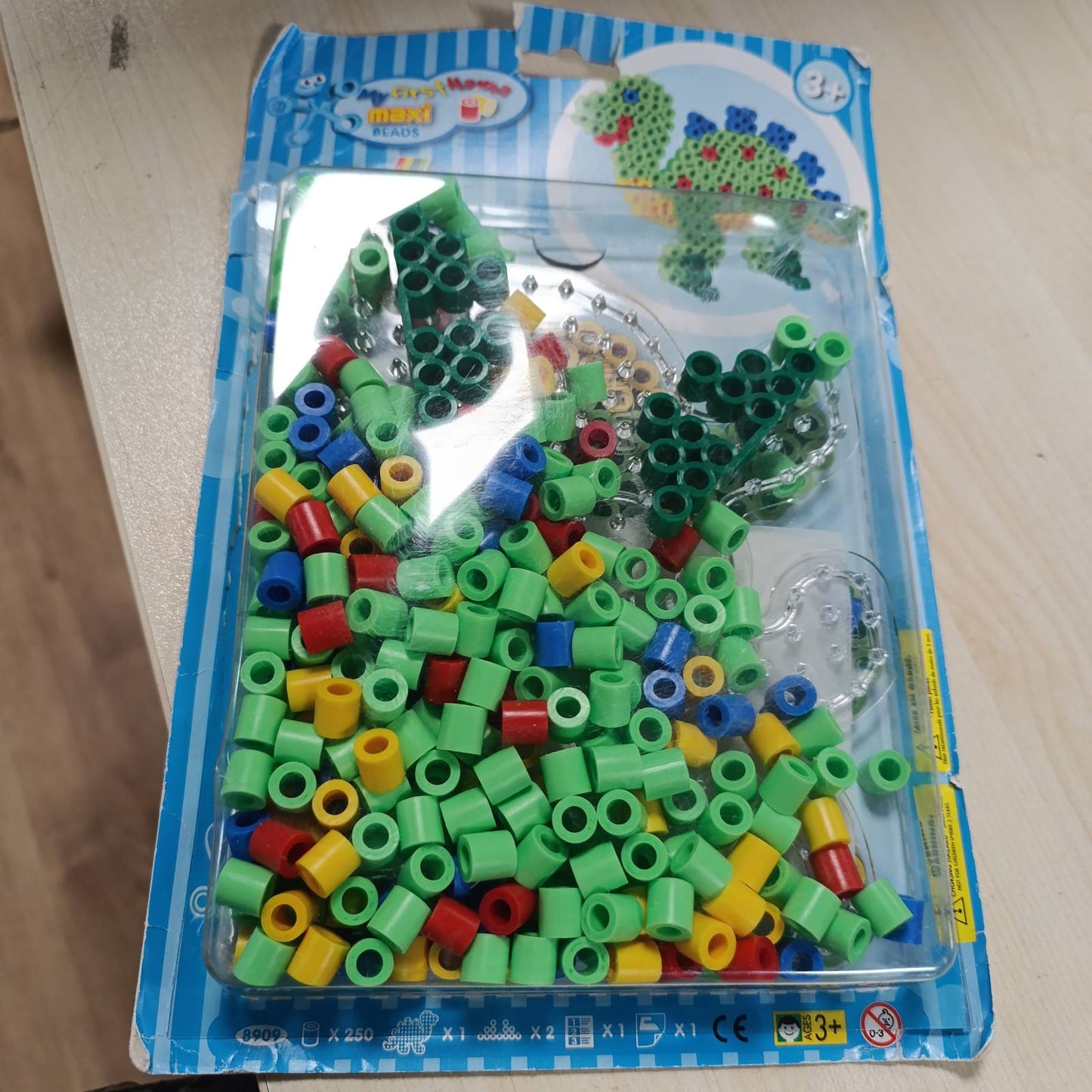 205489 - Hama Maxi Perla Krijuese për Fëmijë - Set me Dinosaur - Paketim Blister (Bubble Pack)
