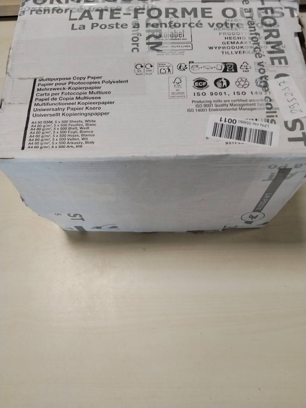 295237 - AMAZON BASICS SET ME 5 PAKO ME 500 FLETË LETRE A4 80 G/M2 E BARDHË