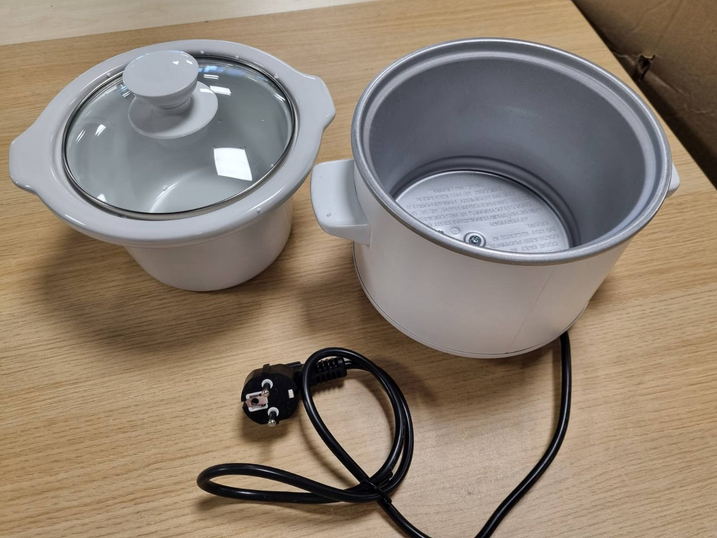 277564 - ELITE GOURMET Tenxhere e Ngadaltë Qeramike MST-250XW# Elektrike, Temperaturë e Rregullueshme, për Meze, Salca, Supa, Pjekë të Pjekur, Gjellë dhe Salca, Kapacitet 1.7 l, Mund të lahet në lavastovilje, E Bardhë