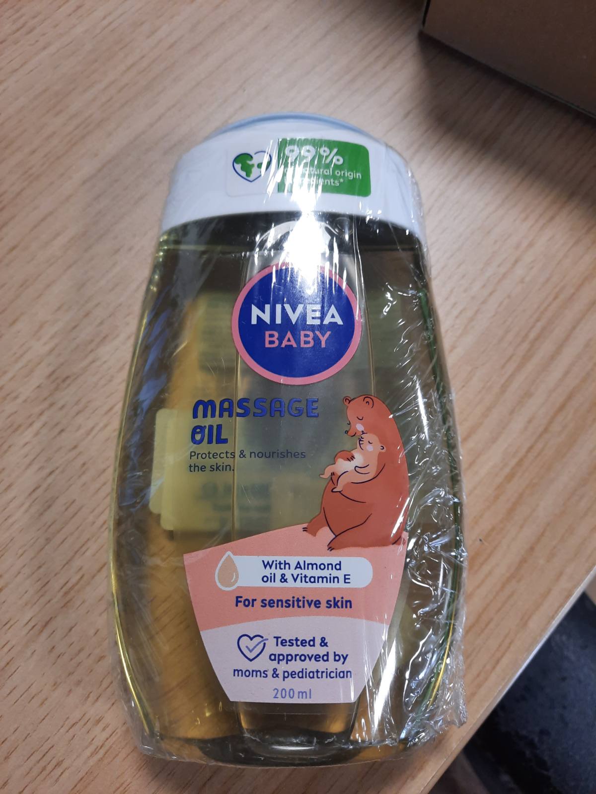 298435 - NIVEA BABY - Vaj trupi Caring, 200 ml, pa parabene