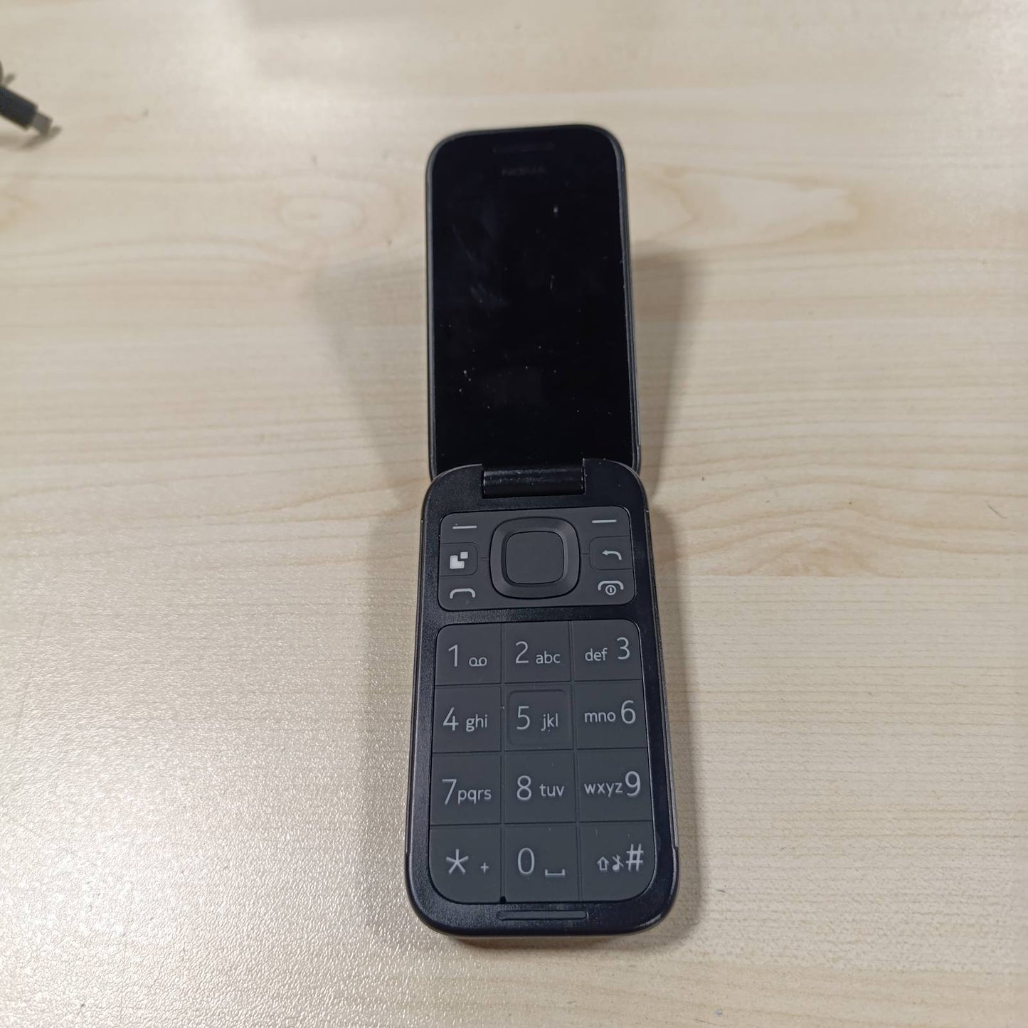292284 - NOKIA 2660 FLIP 4G | Ekran 7.1 cm (2.8 inç), funksion me dy karta SIM, buton emergjence, i zi