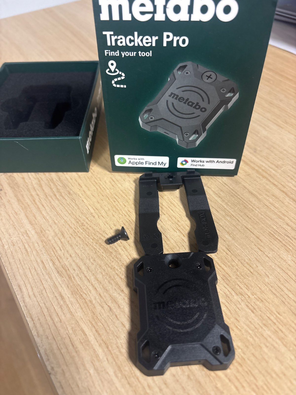 293006 - METABO Tracker Pro (për iOS/Android, gjurmues për vegla, dimensione 58 x 45 x 9 mm, për objekte të ndryshme, me sinjal ton, lokalizues) 626967000