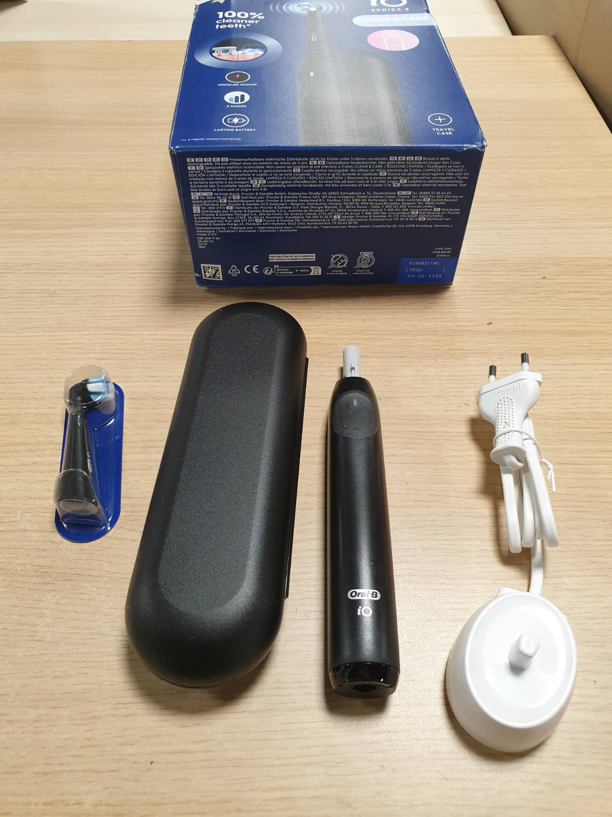 298040 - ORAL-B Furçë dhëmbësh elektrike iO Series 2, e zezë