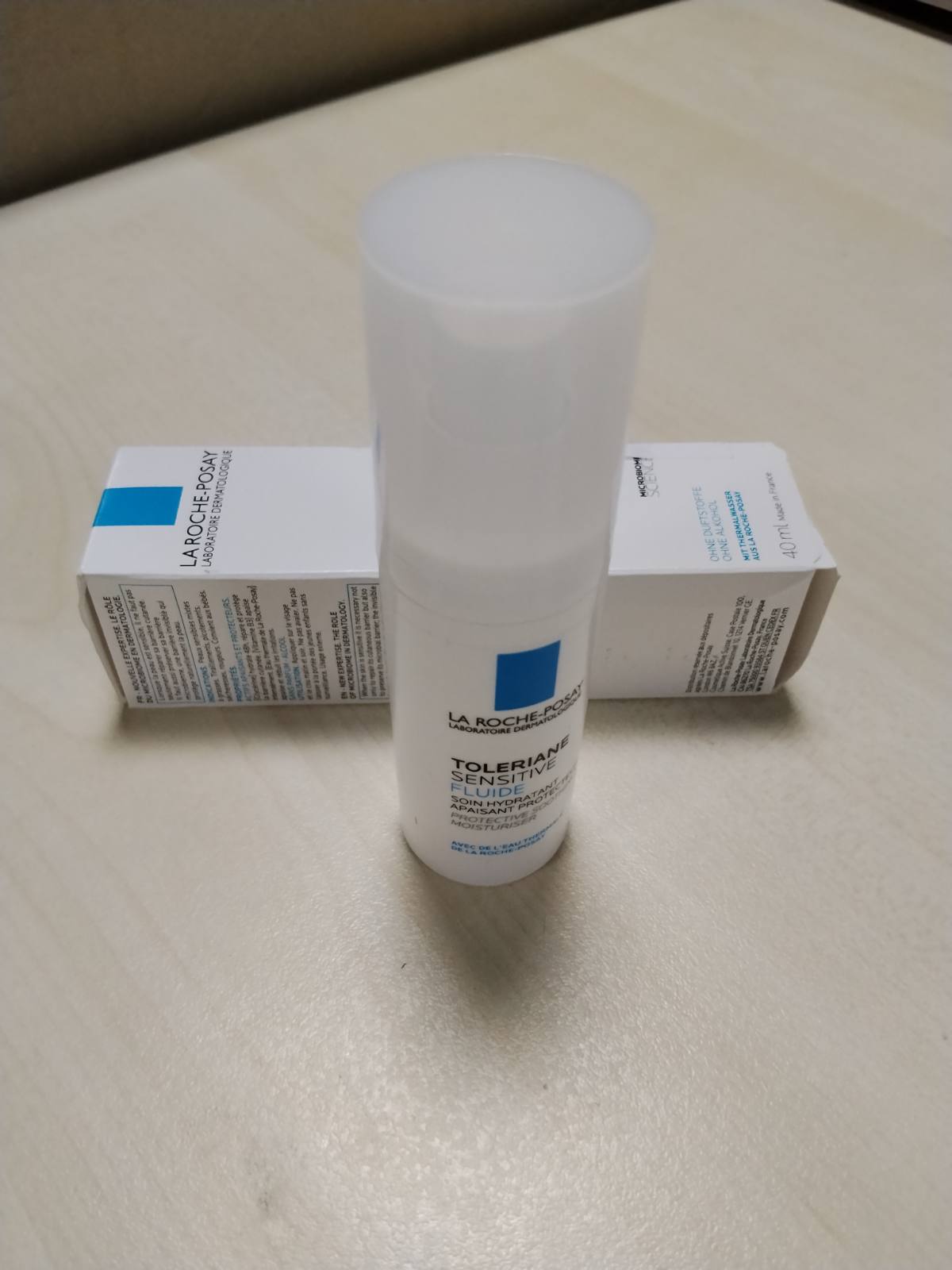 298379 - LA ROCHE-POSAY Lëng për fytyrën për lëkurë të yndyrshme dhe të kombinuar, Qetësues intensiv, 40 ml