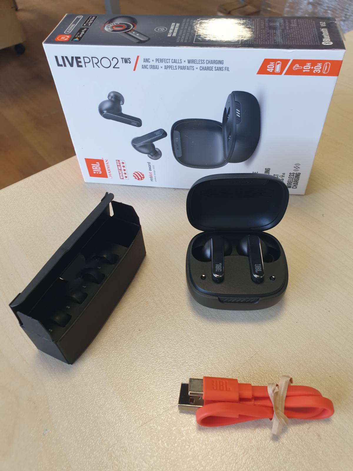 295489 - JBL Live Pro 2 TWS - Kufje Pa Tel me Anulim Zhurme, IPX5, 40 Orë Riprodhim - Të Zeza