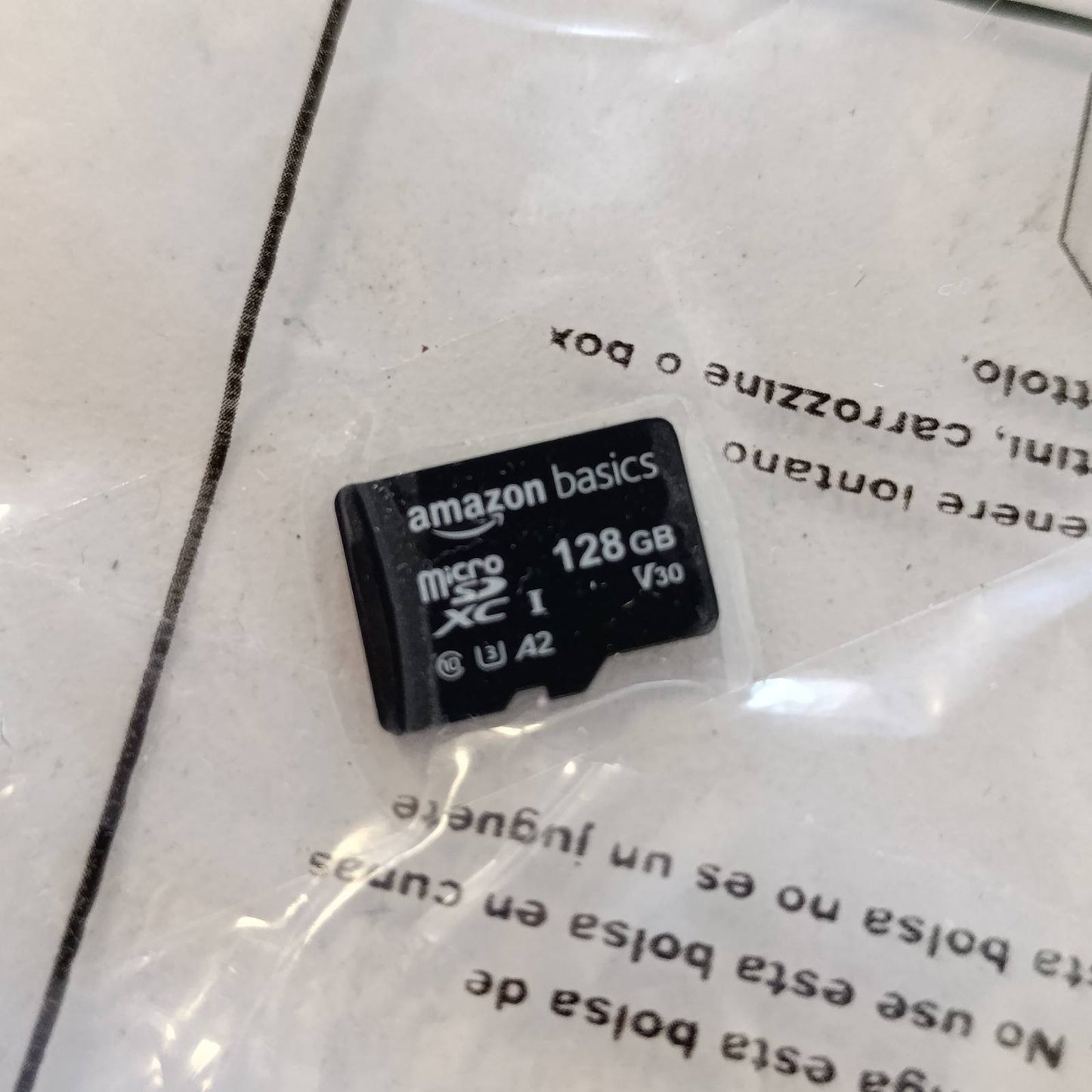 276474 - AMAZON BASICS Kartë Memorieje microSDXC, 128 GB, A2, U3, Shpejtësi Leximi deri në 100 MB/s, E Zezë