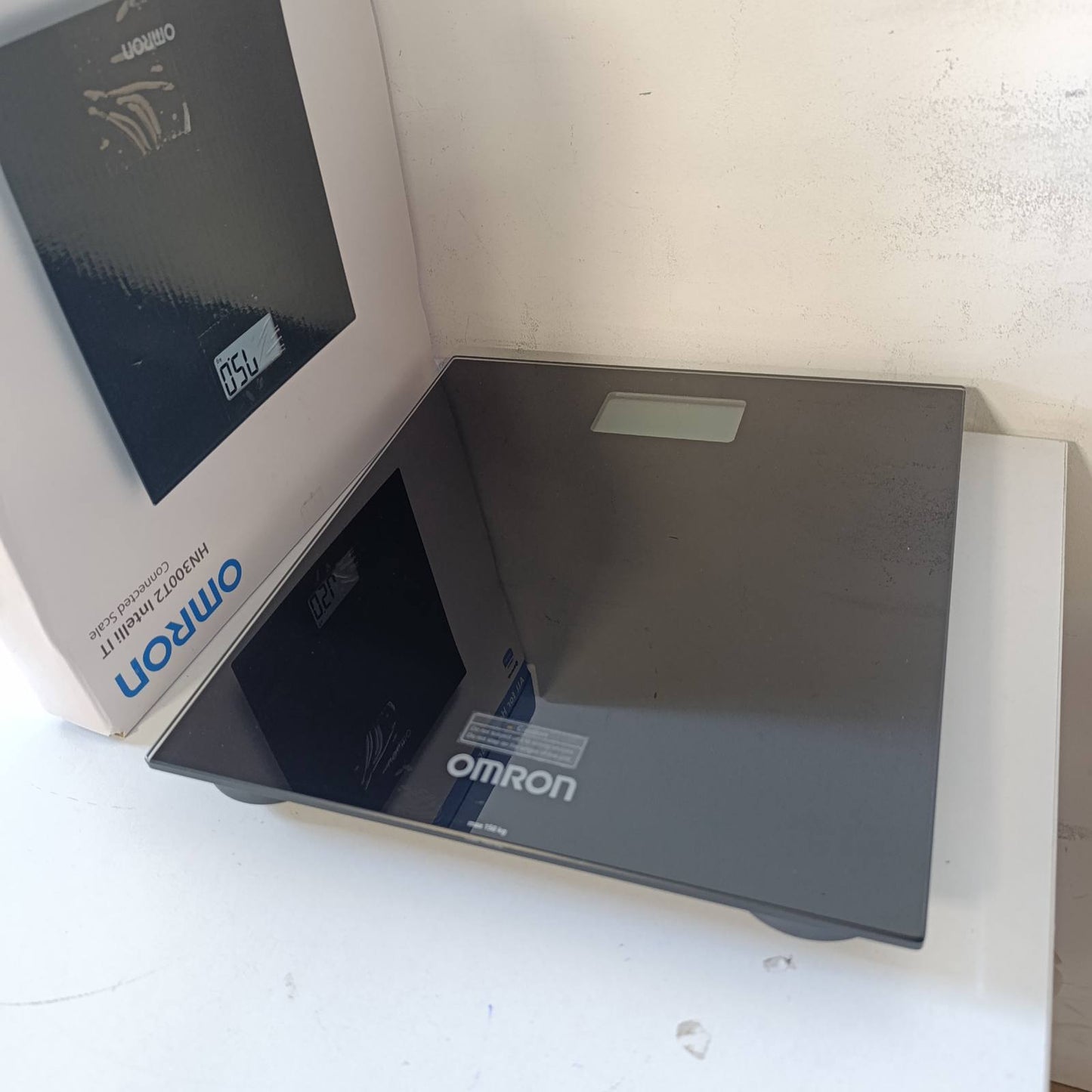 275078 - OMRON Peshore dixhitale HN300T2 Intelli IT Smart me Bluetooth për peshën e trupit dhe BMI-në, aplikacion për smartphone
