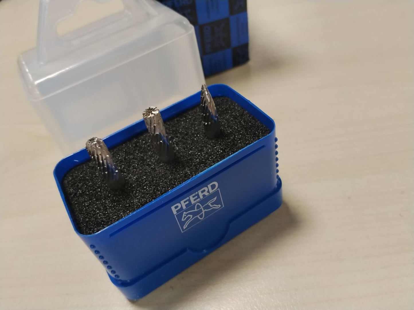 288790 - PFERD TOOLS Set prerësish frezë HSS, 3 pjesë | Madhësia e dhëmbëve 3, Ø 6 mm, Boshti Ø 6 mm | 22900810 – universale për çelik, çelik të derdhur dhe hekur të derdhur