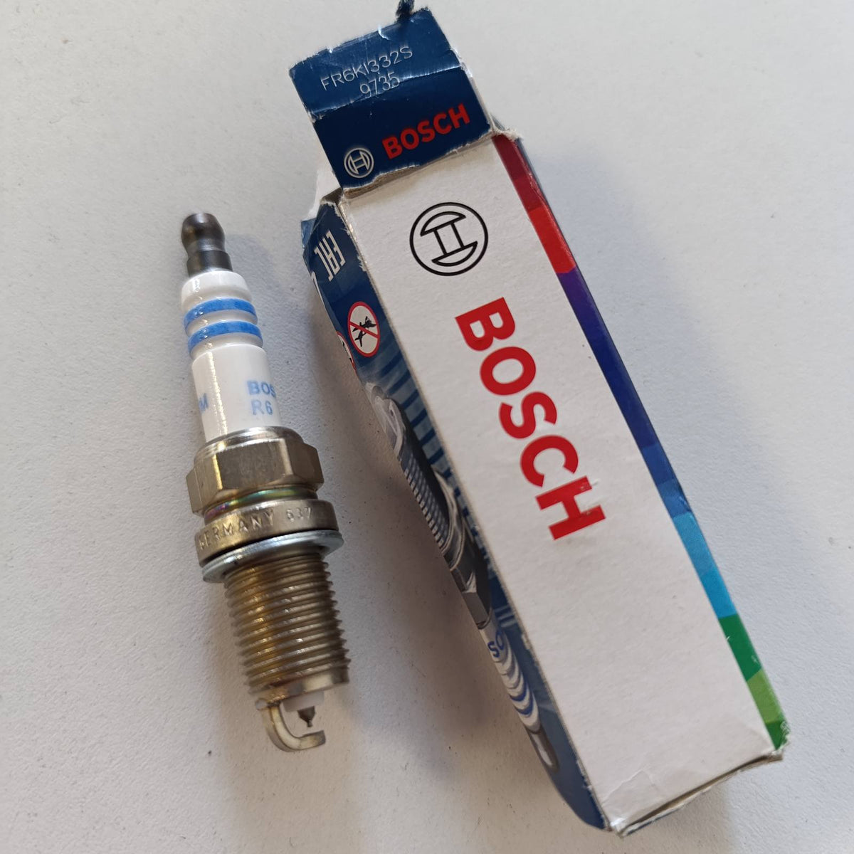 288999 - BOSCH Kandele Double Iridium FR6KI332S, 1 x për ndizje motorësh me benzinë, jetëgjatësi e gjatë