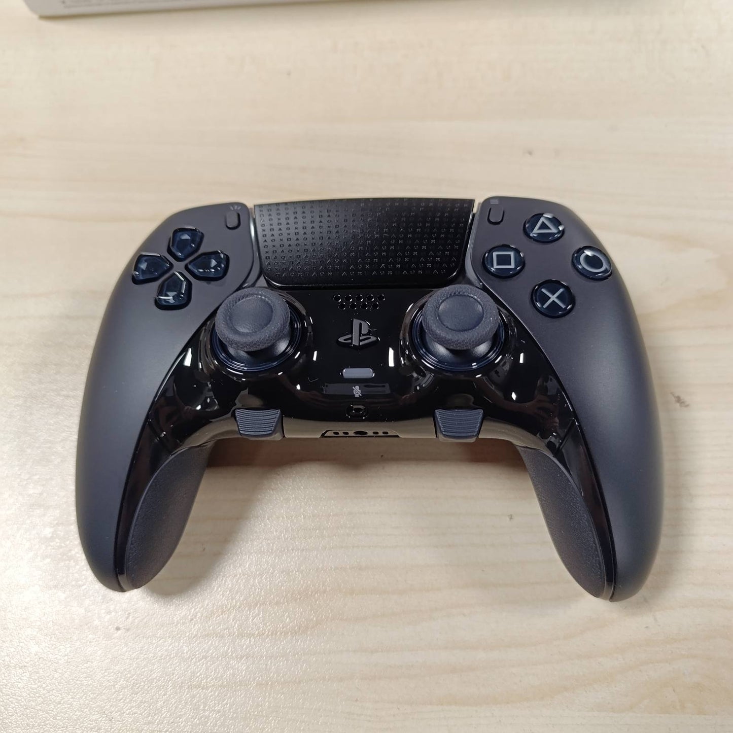 272644 - SONY PLAYSTATION, Kontrollues DualSense Edge 5, Pa Tel, Butona dhe Levë Drejtimi të Këmbyeshëm, Shkelësa të Rregullueshëm, Profile të Personalizueshme, I Përputhshëm me PS5/PC, Ngjyra: E Zezë