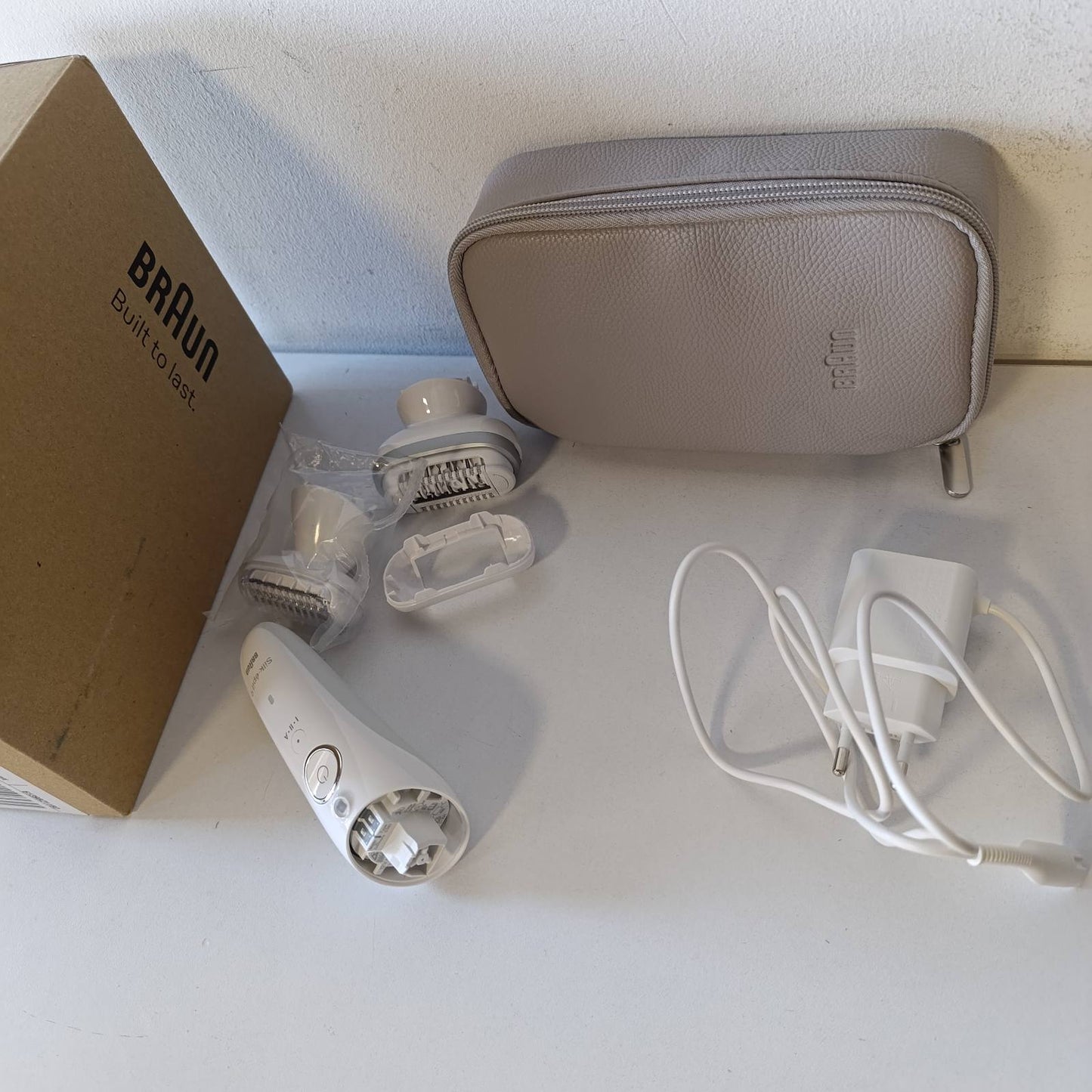 289438 - BRAUN Epilator Silk·épil 9 9-041 - Kokë rrotulluese, përdorim në lëkurë të thatë dhe të lagësht, argjendi