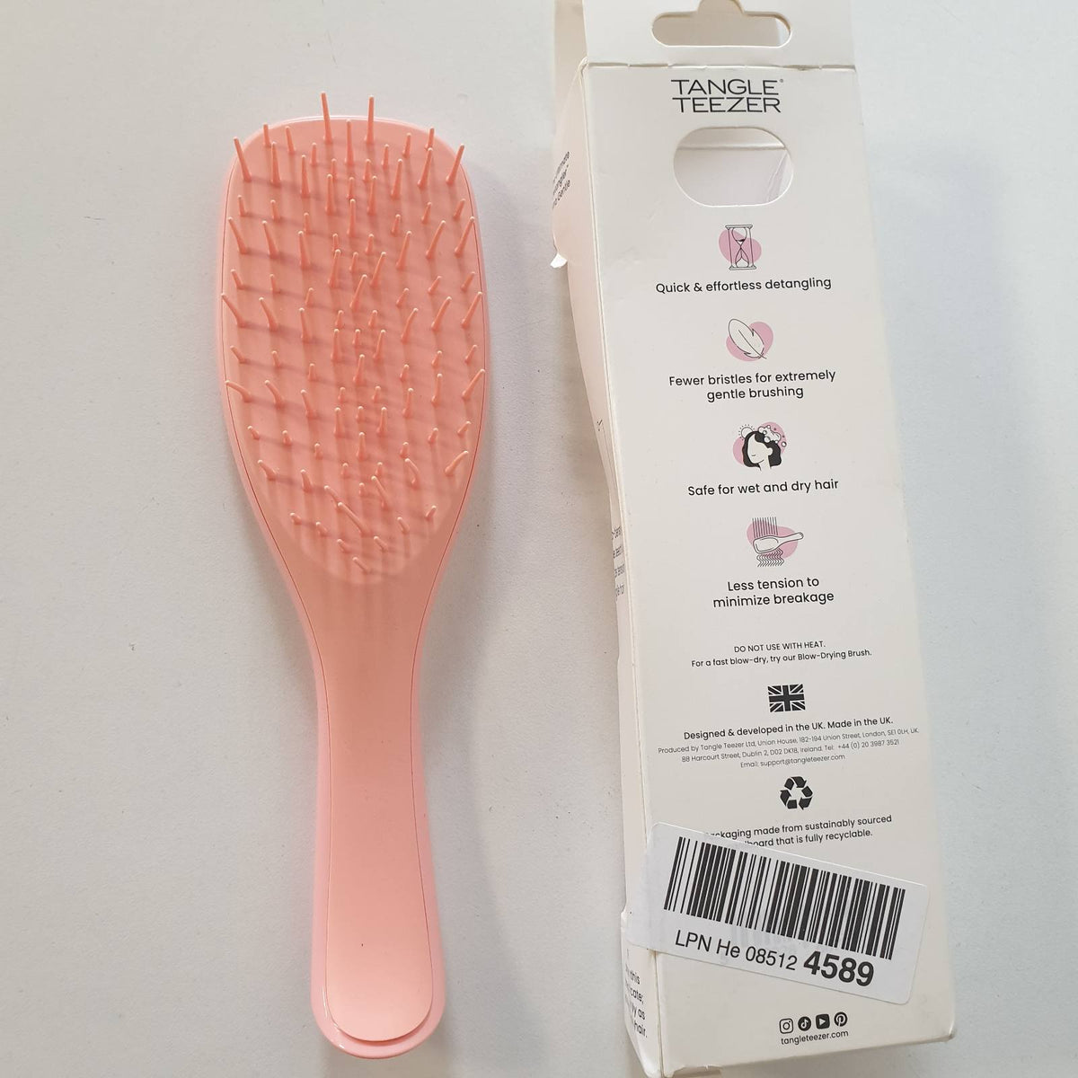 302236 - TANGLE TEEZER Furçë flokësh Ultimate Detangler, për flokë të lagur dhe të thatë, shumë e butë, qime me hapësirë të gjerë, ngjyrë shafran