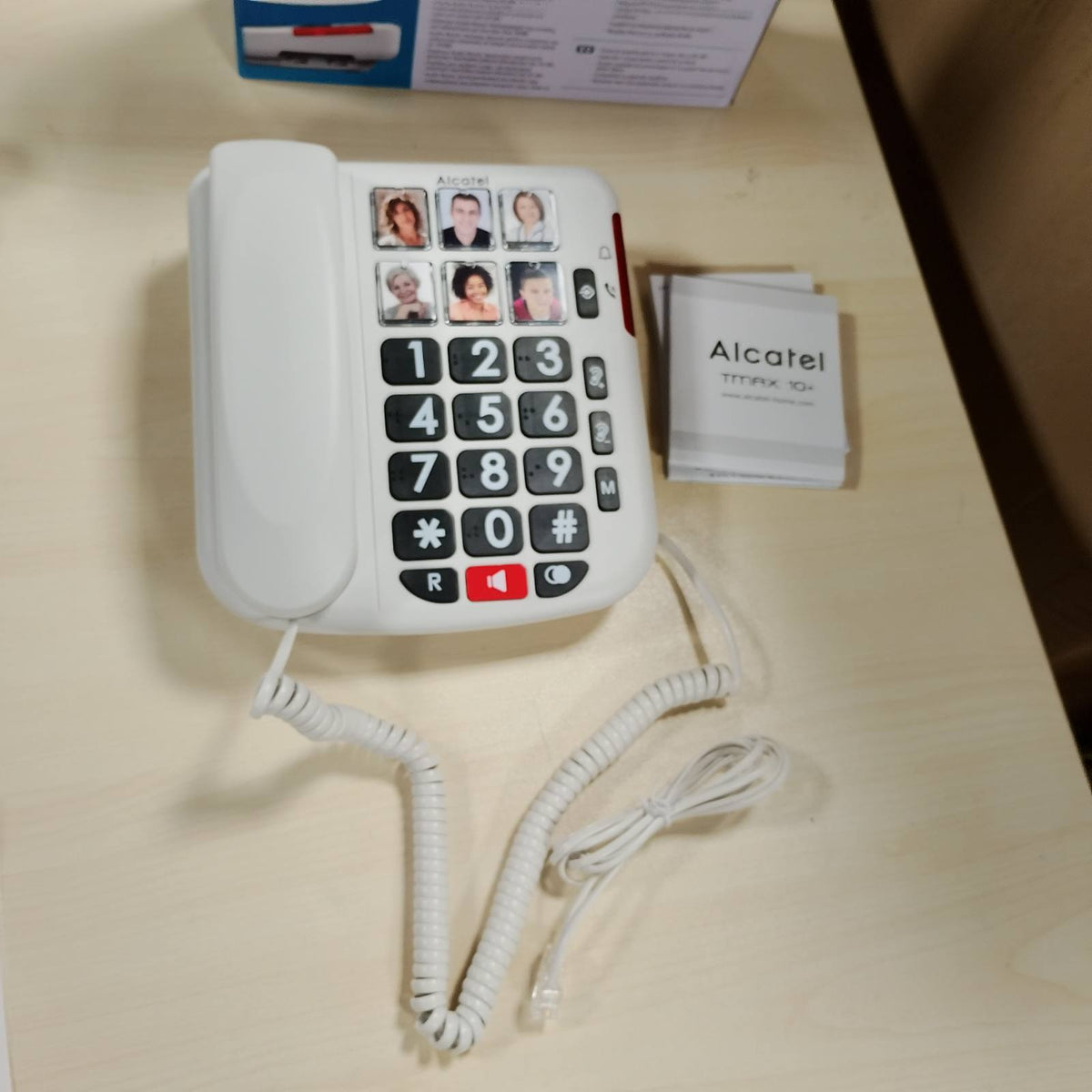 295997 - ALCATEL Telefon fiks me kabëll TMAX 10+ për të moshuar - Butona të mëdhenj, Përmirësim audio, Tastiera fotosh, Pa duar, Dritë treguese thirrjesh, Zilje e lartë, I pajtueshëm me aparate dëgjimi