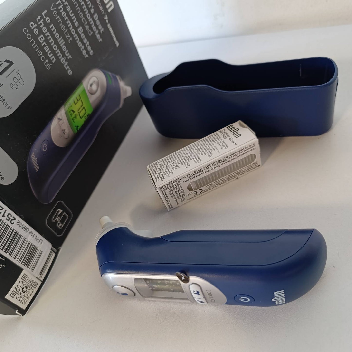 289560 - BRAUN Termometër veshi ThermoScan® 7+, I pajtueshëm me aplikacionin Braun Family Care™, Teknologjia Age Precision®, Ekran dixhital me kodim ngjyrash, I përshtatshëm për foshnje dhe fëmijë të vegjël
