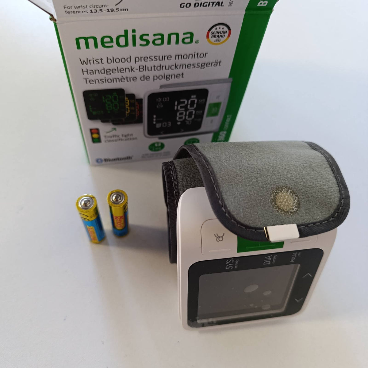 306128 - MEDISANA Monitorues tensioni gjakut për kyçin e dorës BW 360