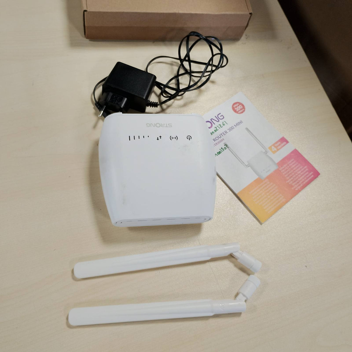 305249 - Router 4G LTE Cat 4 150 Mbps | WiFi 300 Mbps | Modem | Hotspot | Portë Ethernet | Garanci 4-vjeçare
