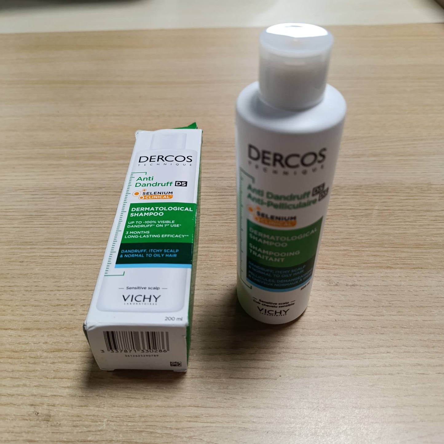 321901 - VICHY DERCOS - Shampo Kundër Zbokthit DS, 200 ml, Flokë Normalë deri në Yndyrë