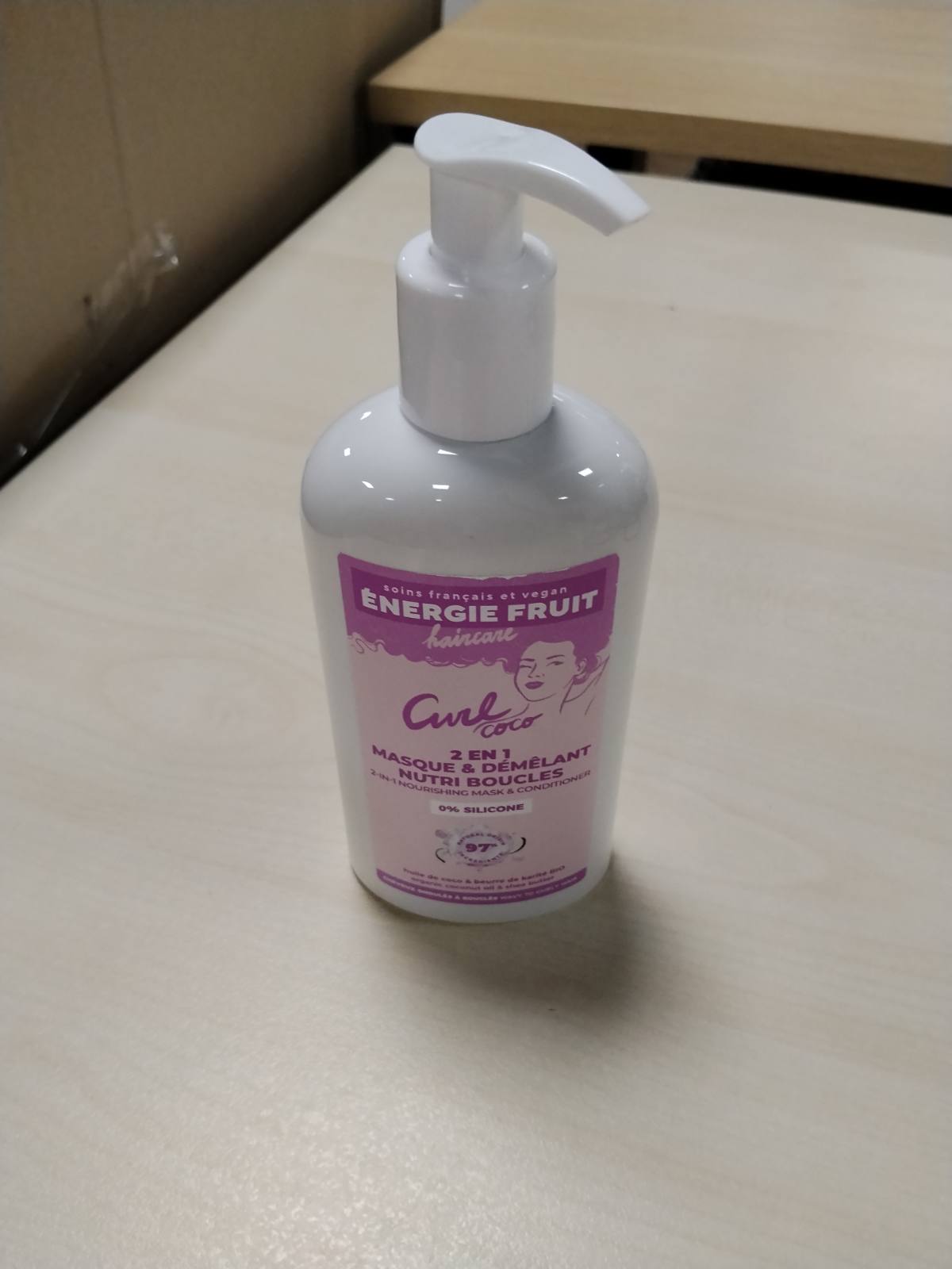 304003 - ENERGIE FRUIT Coco Curl - Maskë Balsami Ushqyes - 300 ml - Përcaktimin e Kaçurrelave - Vaj Kokosi Organik dhe Gjalpë Shea - 97% Origjina Natyrale