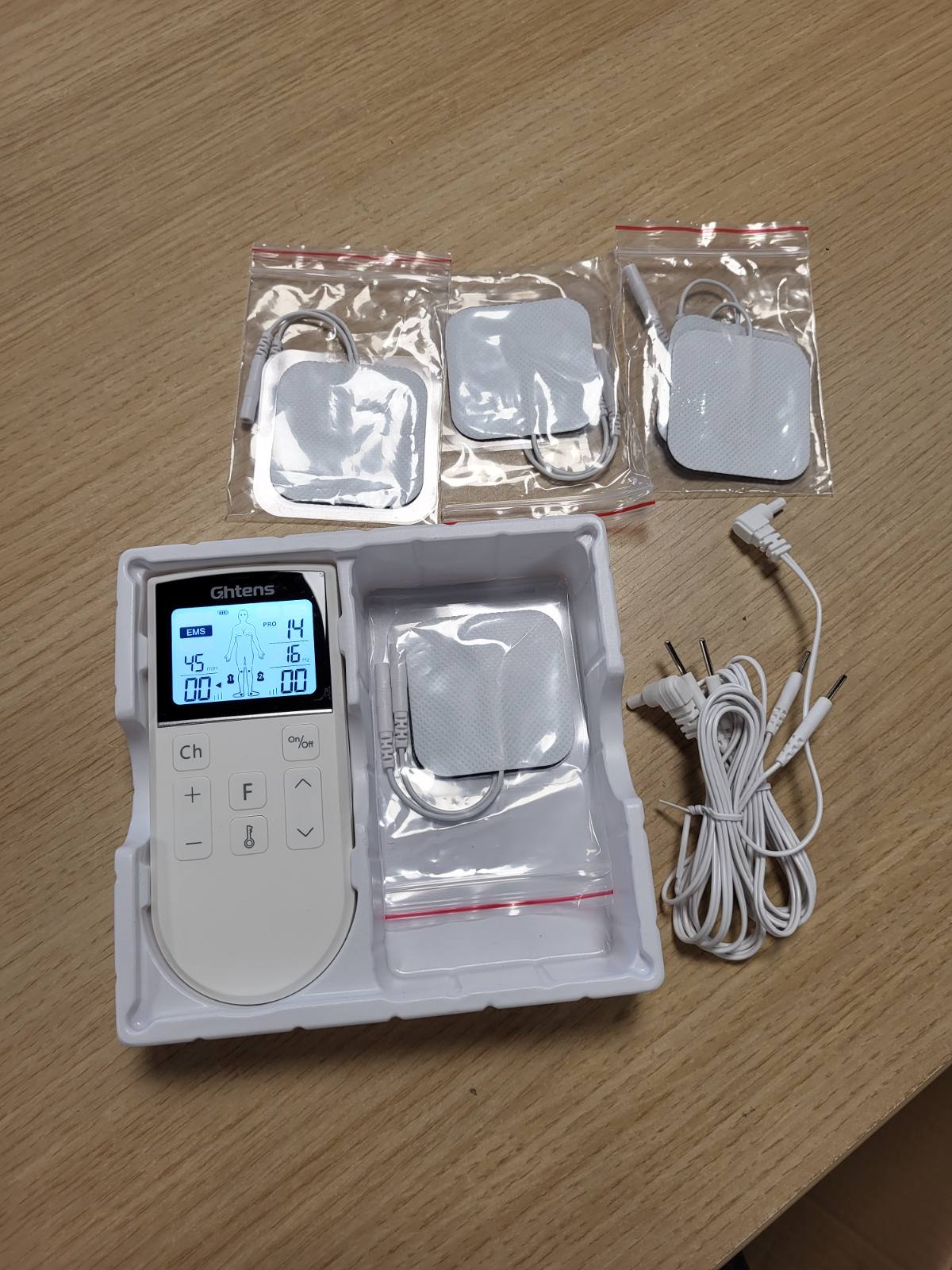 275199 - GHTENS Elektrostimulues Muskujsh 5-në-1, Pajisje Stimulimi Elektrik e Rikarikueshme, 80 Programe, 2 Kanale, 8 Elektroda, E Bardhë