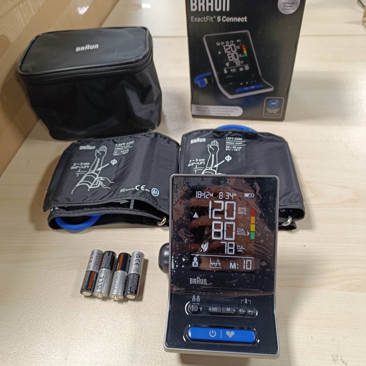 275110 - BRAUN Monitor i tensionit të gjakut ExactFit 5 Connect, 2 madhësi manshete, për përdorim në shtëpi, BUA6350