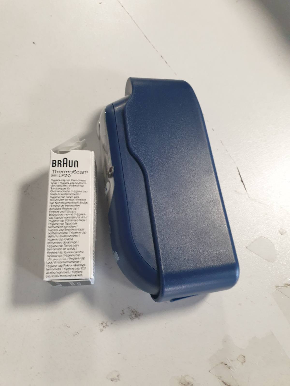 275015 - Braun ThermoScan® 7+ Termometër veshi, pajtueshëm me aplikacionin Braun Family Care™, Teknologjia Age Precision®, ekran dixhital me kodim ngjyrash, për foshnje dhe fëmijë të vegjël