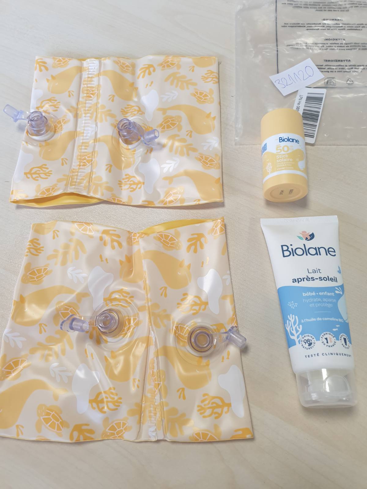 321120 - BIOLANE Seti i parë i banjës për foshnjën time, Krem kundër diellit SPF50