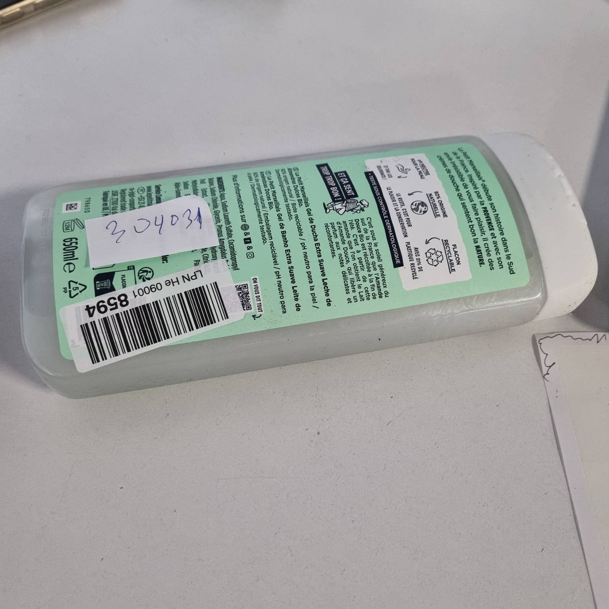 304031 - Le Petit Marseillais - Larës trupi ekstra i butë, qumësht organik bajamesh, 650 ml