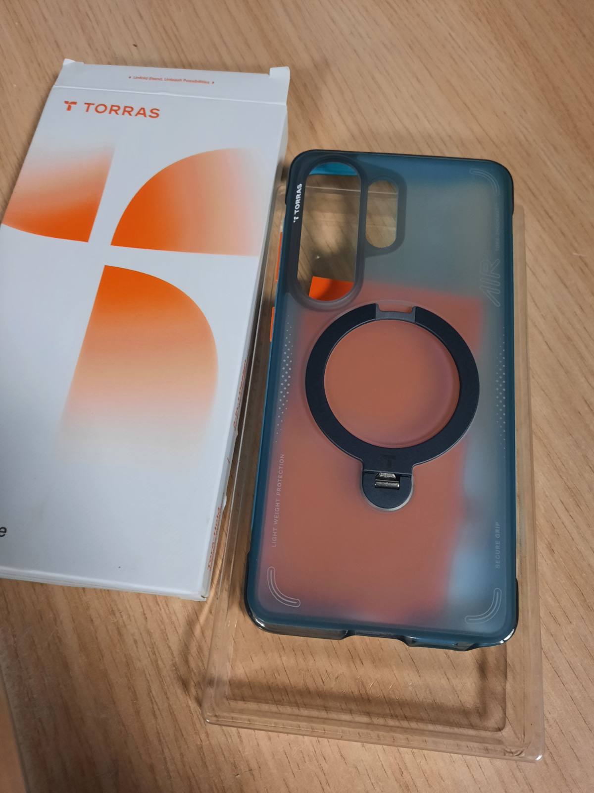 309659 - TORRAS Ostand Q3 Air, Mbrojtje e dyfishtë për Samsung S26 Ultra, jastëkë ajri të vërtetë, mbështetje magnetike 360°, mbrojtje me buton kontrolli të kamerës, Blu akullnaje