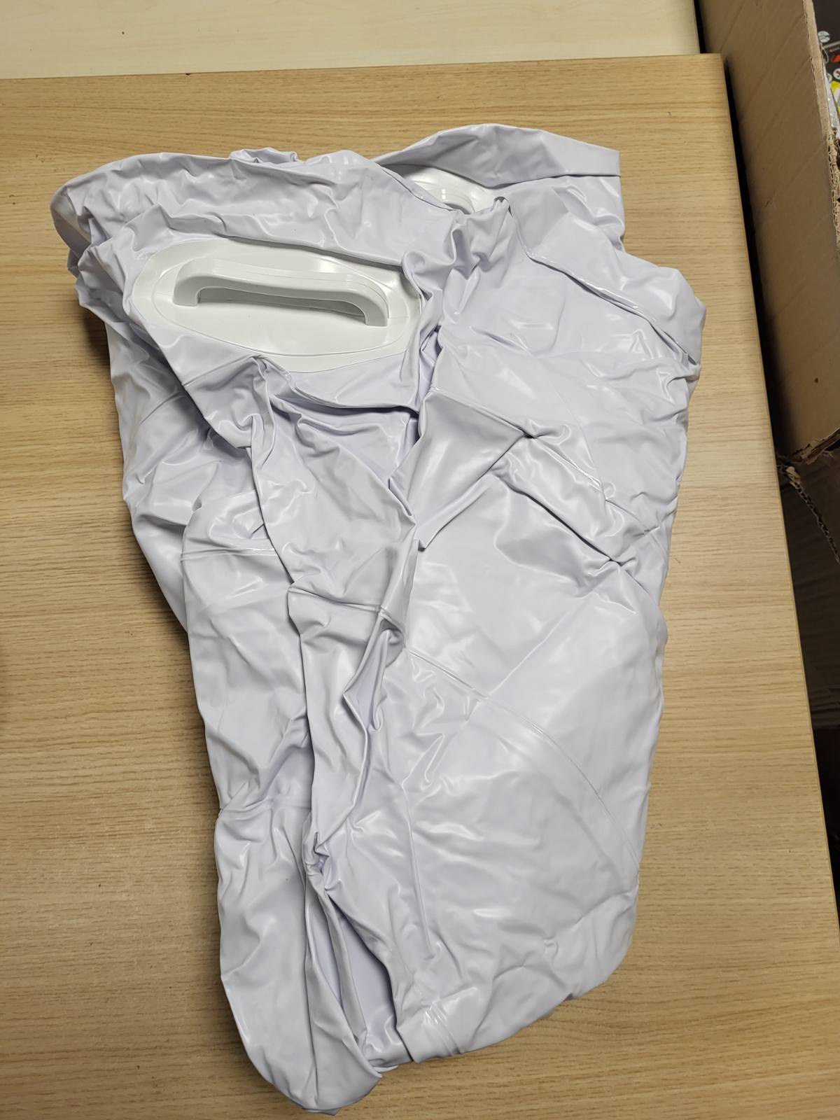 313503 - Mbulesë Spa e fryrë, me dorezë, për Vaskë Termike të Izoluar, Rrethi 140 cm