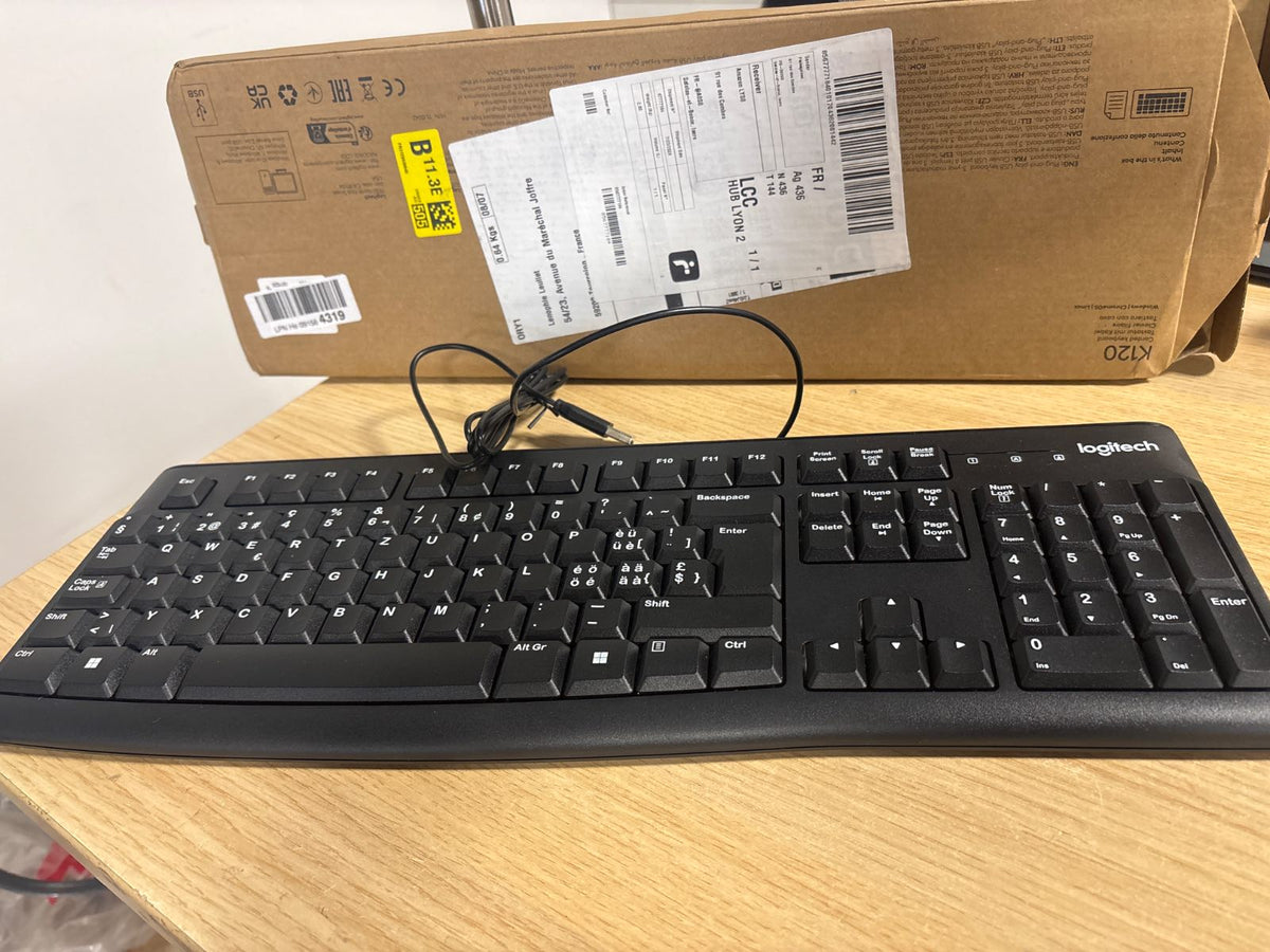 305479 - LOGITECH Tastiera zvicerane K120 USB QWERTZ e zezë, Me kabllo, USB