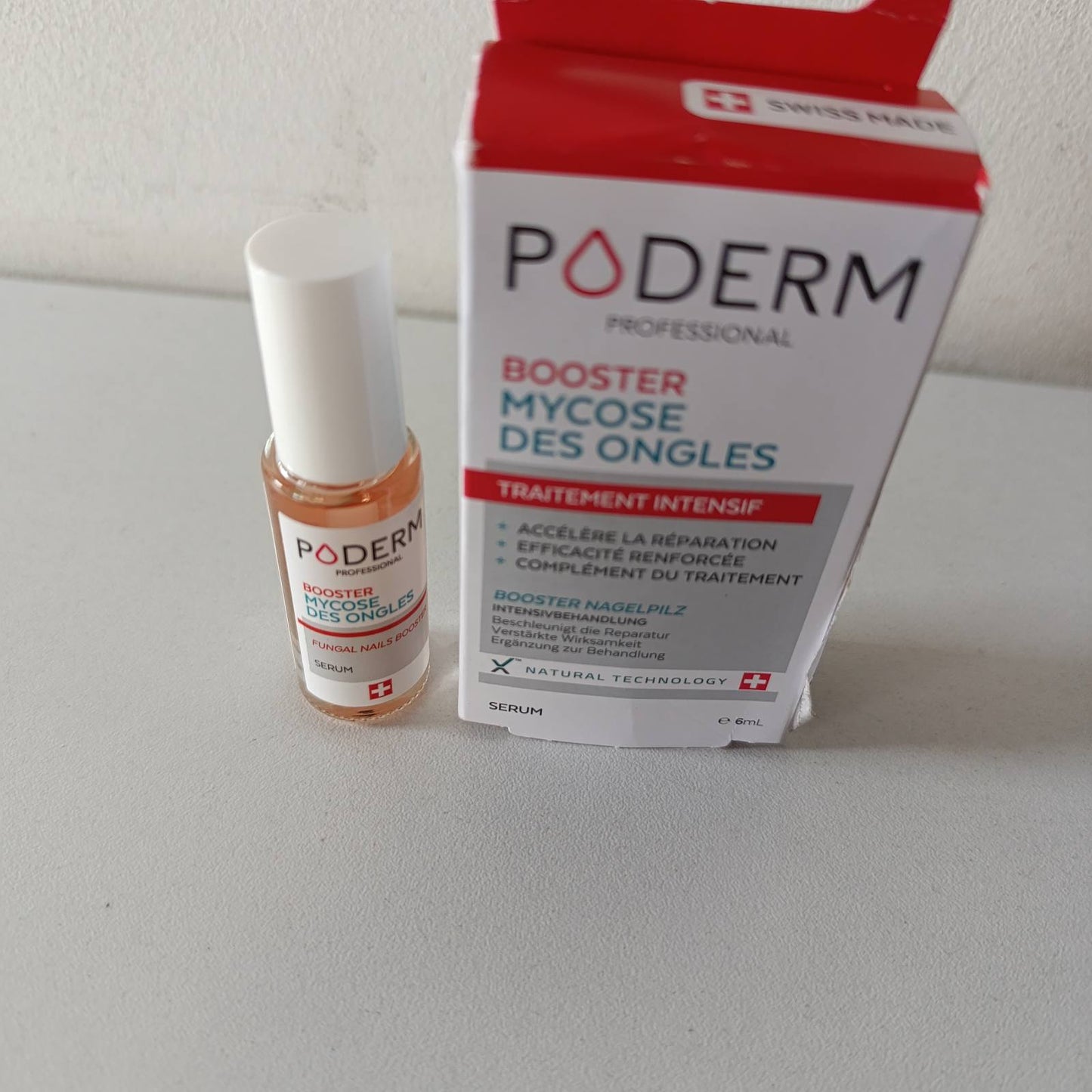 321365 - PODERM - PËRFORCUES PËR TRAJTIMIN E KËRPUDHAVE TË THONJVE, për infeksione kërpudhore të vështira, kujdes profesional për këmbët/duart, prodhuar në Zvicër